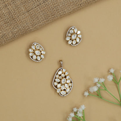 Artisan Drop Kundan Pendant Set with Marquise Border Arrangement and Coordinated Studs