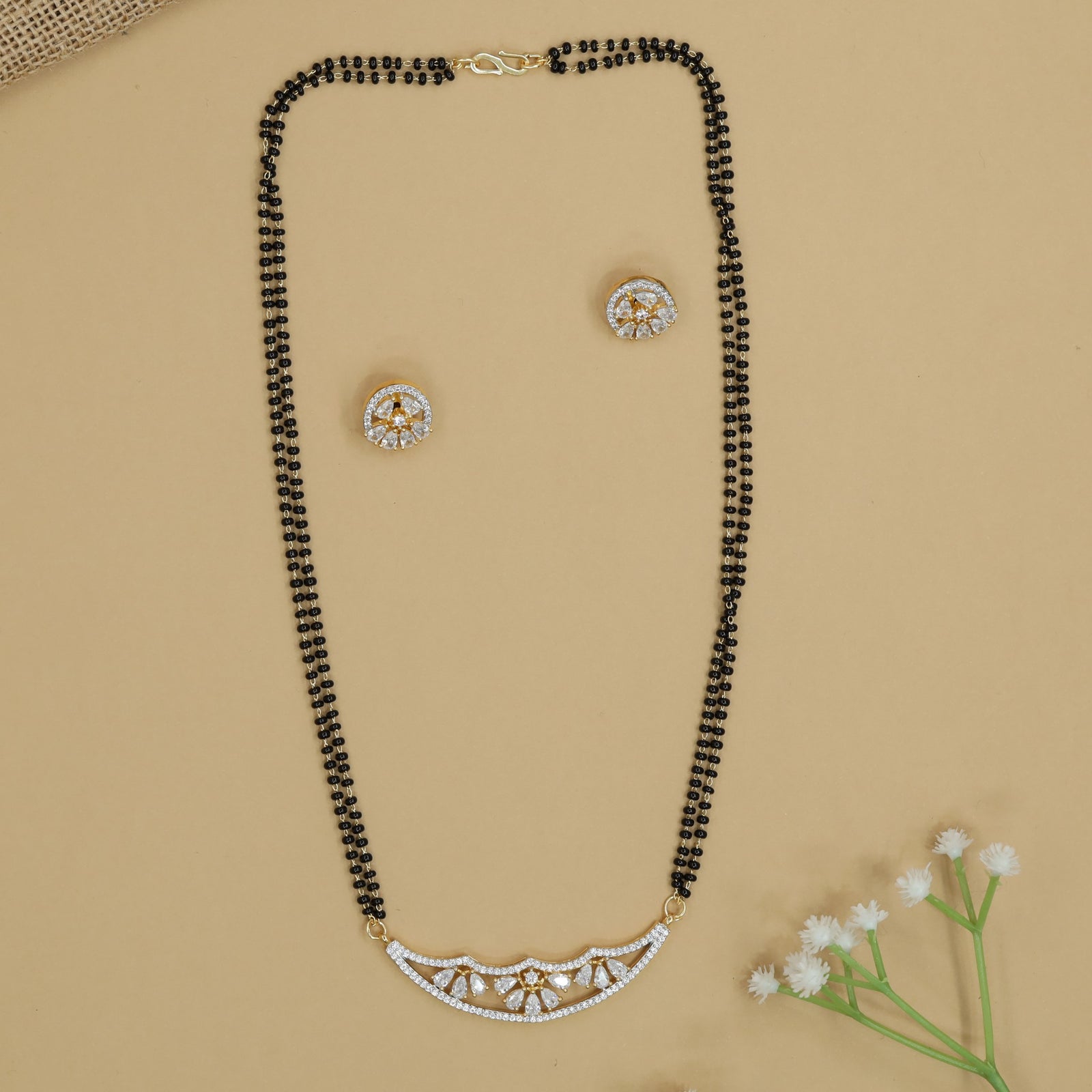 Artisan Border Mangalsutra with Curved Hanging Arrangement