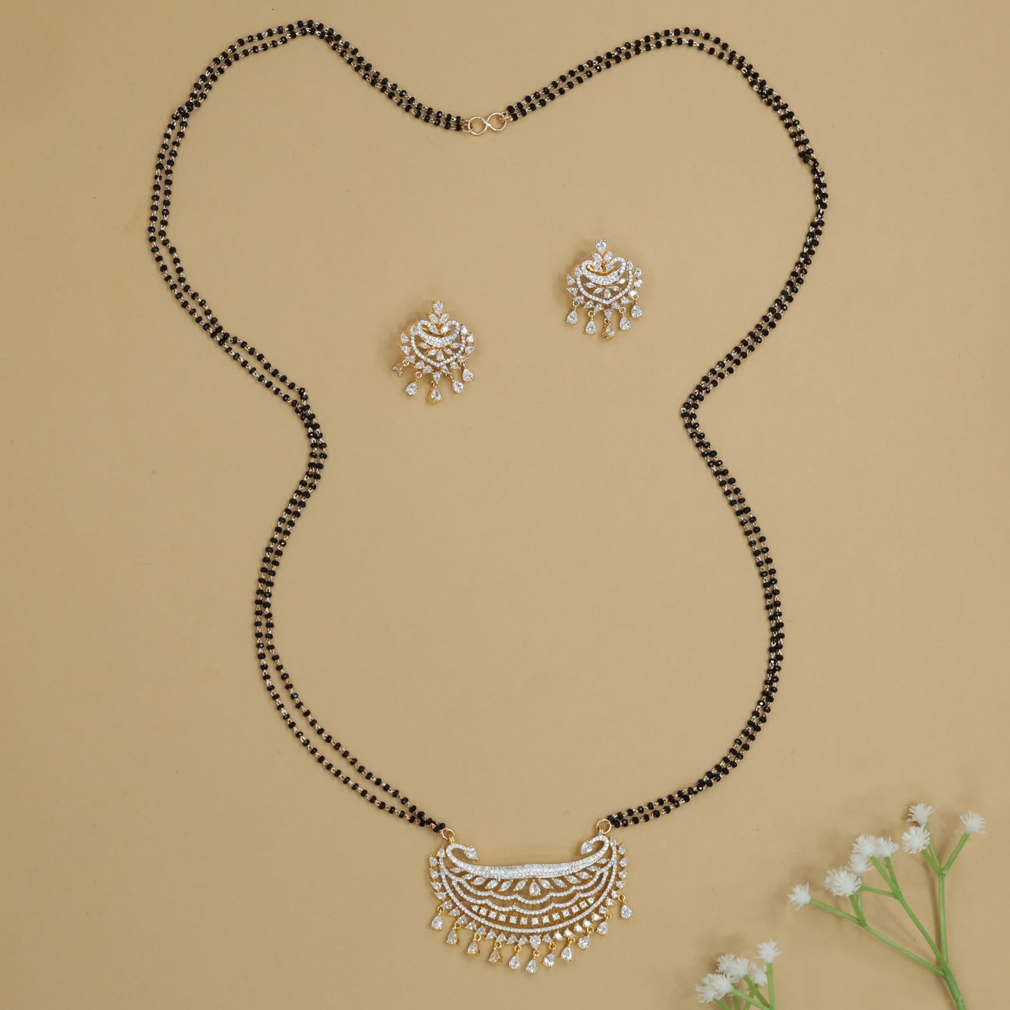Decorative Arc Gj Mangalsutra with Cascading Border Styling
