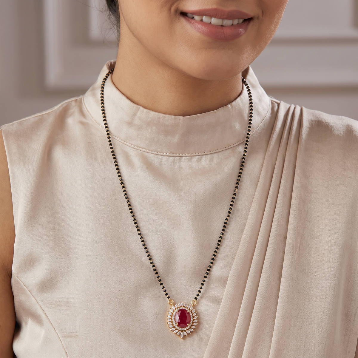 Oval Halo Gj Mangalsutra with Leaf Border Pendant Design
