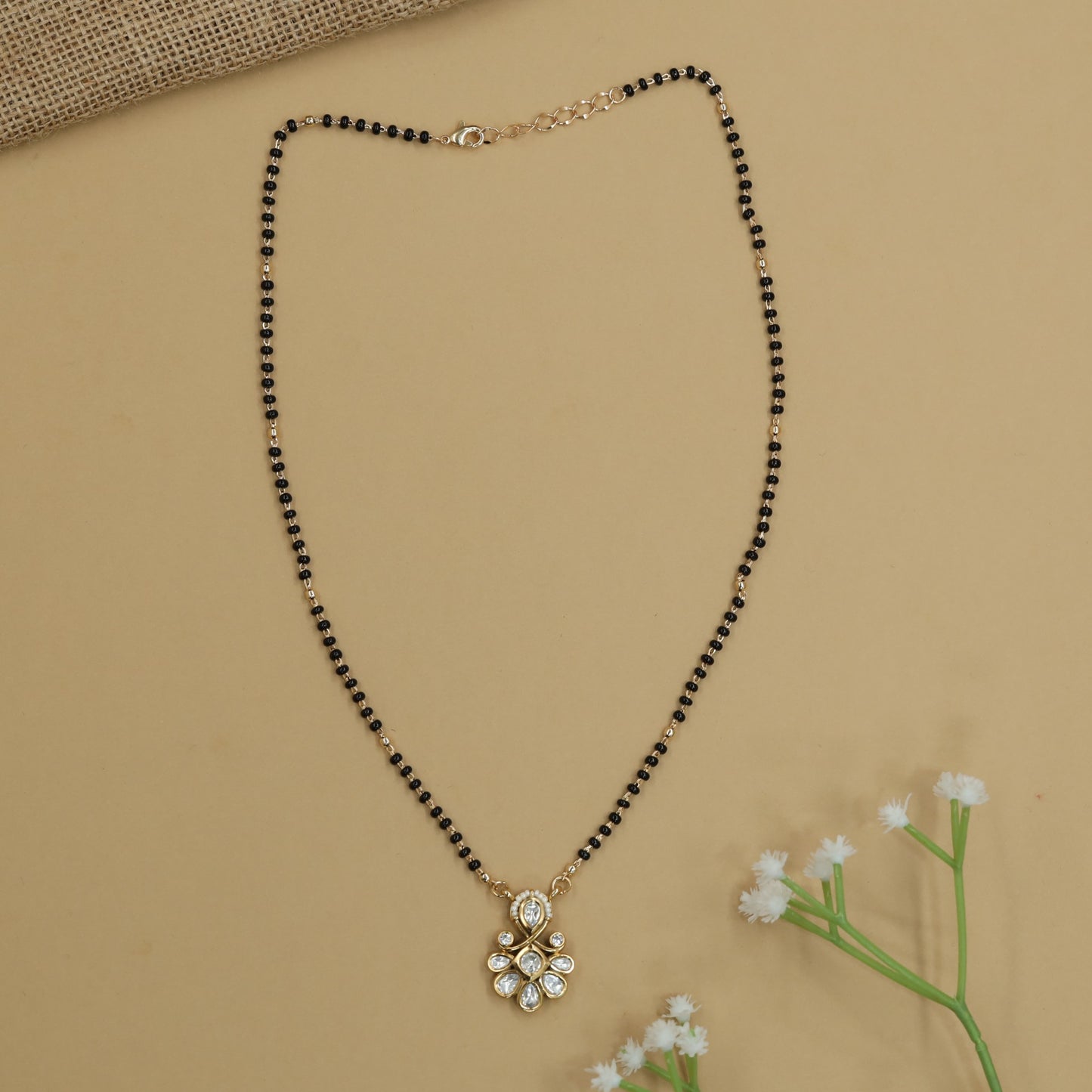 Bloom Kundan Mangalsutra with Hanging Cluster Arrangement