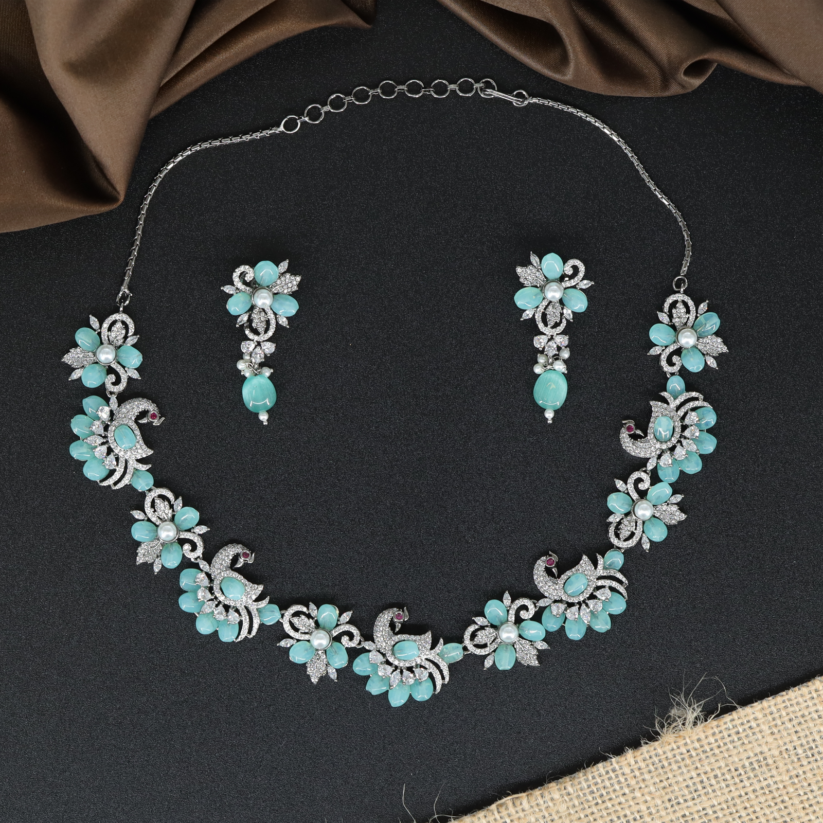Contemporary Swan Pattern Crystal Necklace Set with Floral Motifs