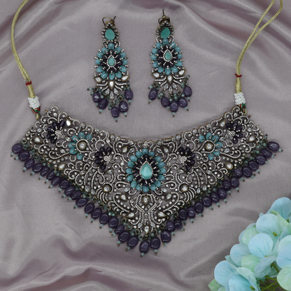 Handcrafted Floral Crytal Choker Necklace with Teardrop Stone Pendant