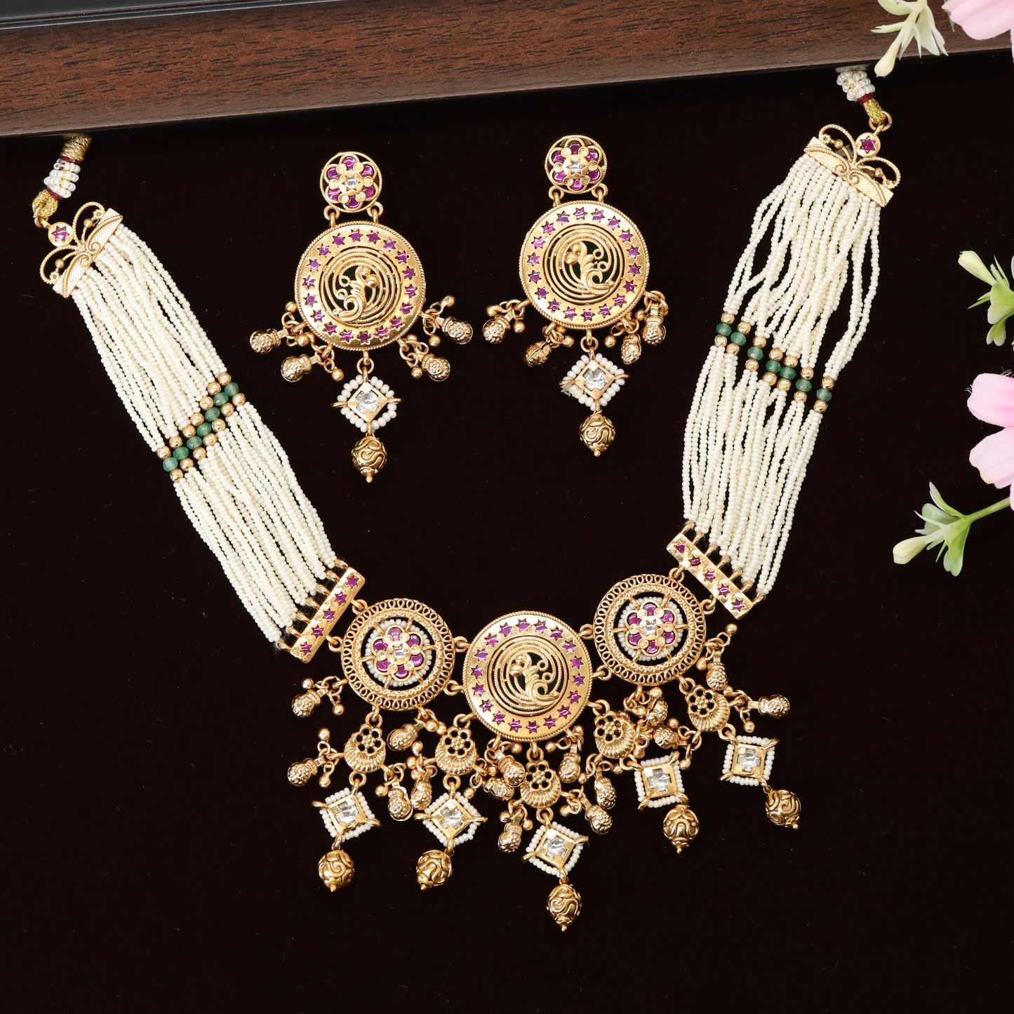 Kundan Pearl Choker X101520