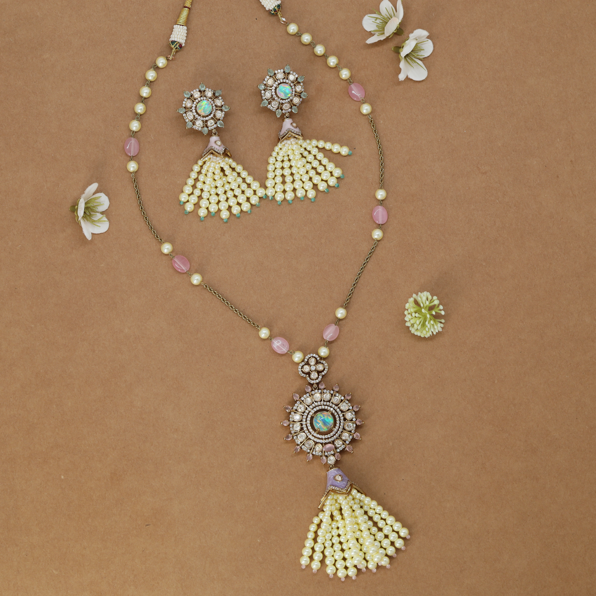 Elegant Beaded Chain Necklace with Sunburst Pendant and Tassel Earrings