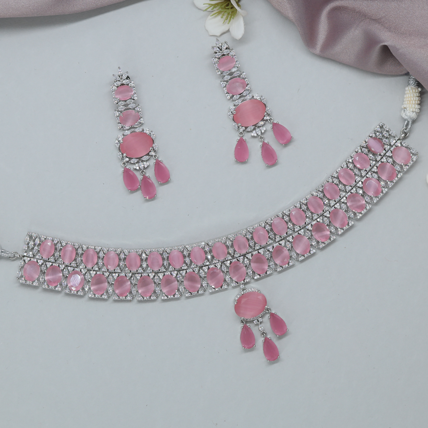 Multi Oval Design Choker with Center Drop Pendant