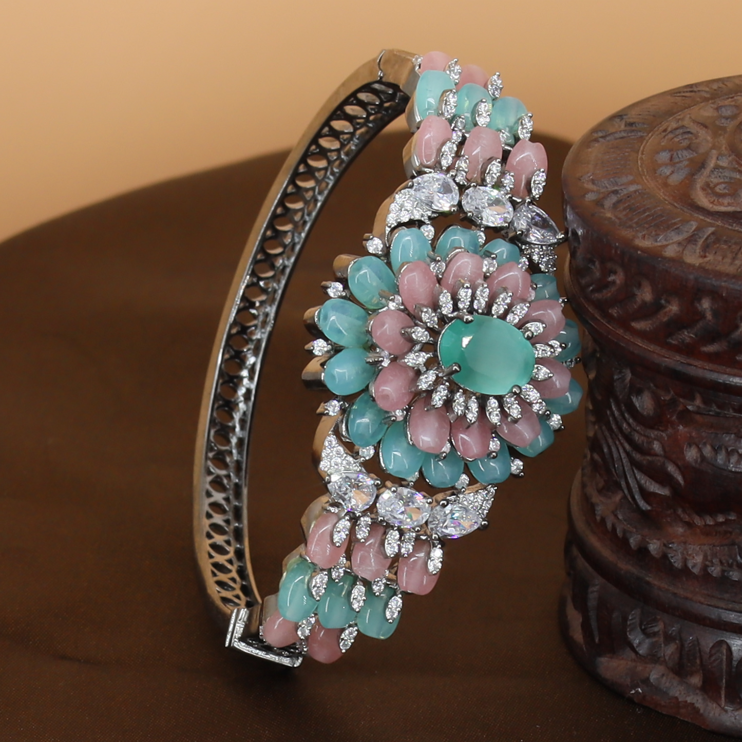 Graceful Floral Cluster Rhodium Kada with Decorative Centrepiece