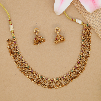 Decorative Mor Form Antique Necklace with Alternating Bird Links and Drop Edge