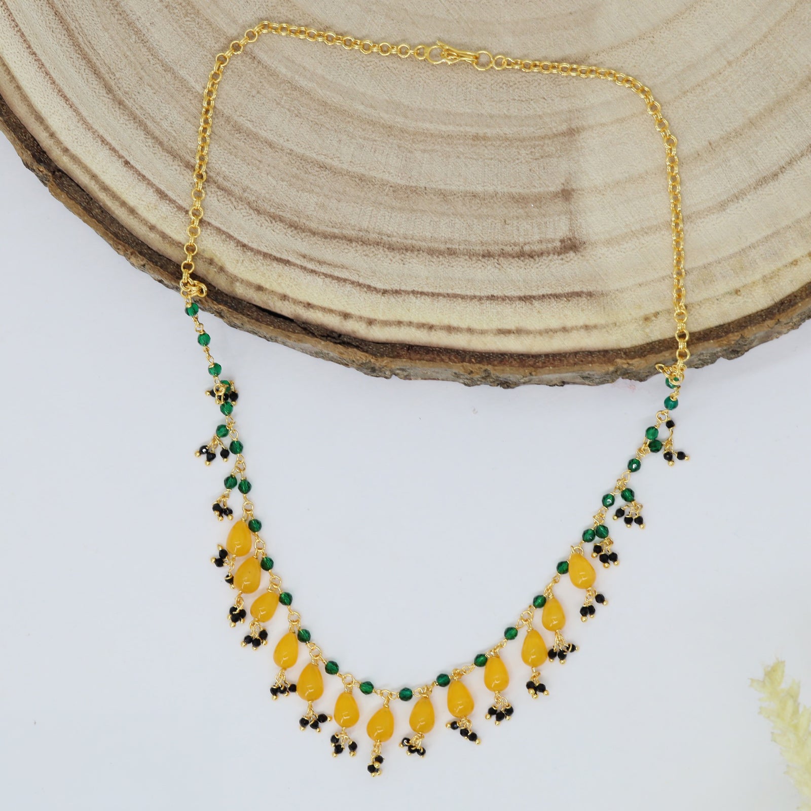 Elegant Beads Chain with Hanging Teardrop Elements and Mini Cluster Accents