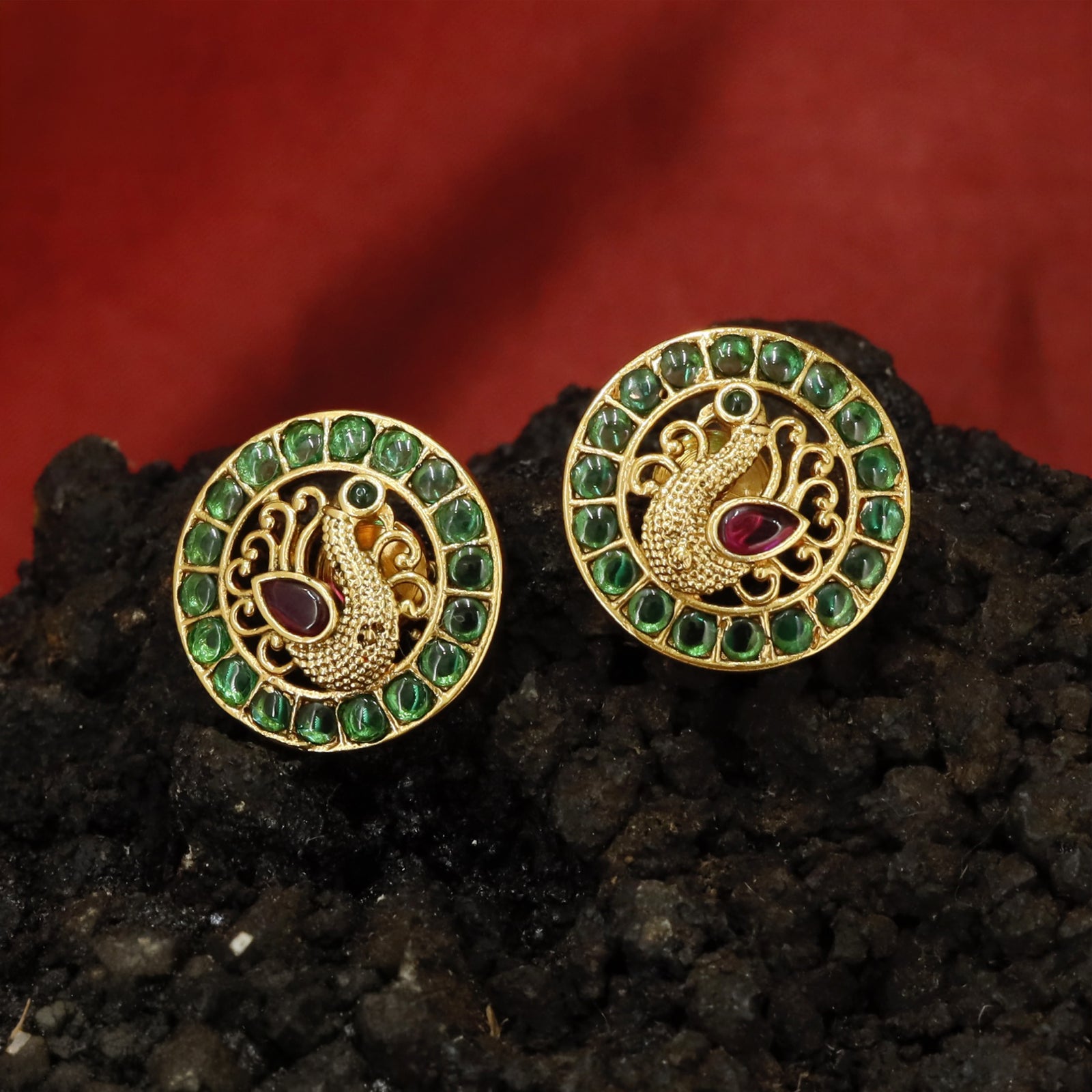 Intricate Bird Motif Stud Earrings with Textured Core and Framed Outline