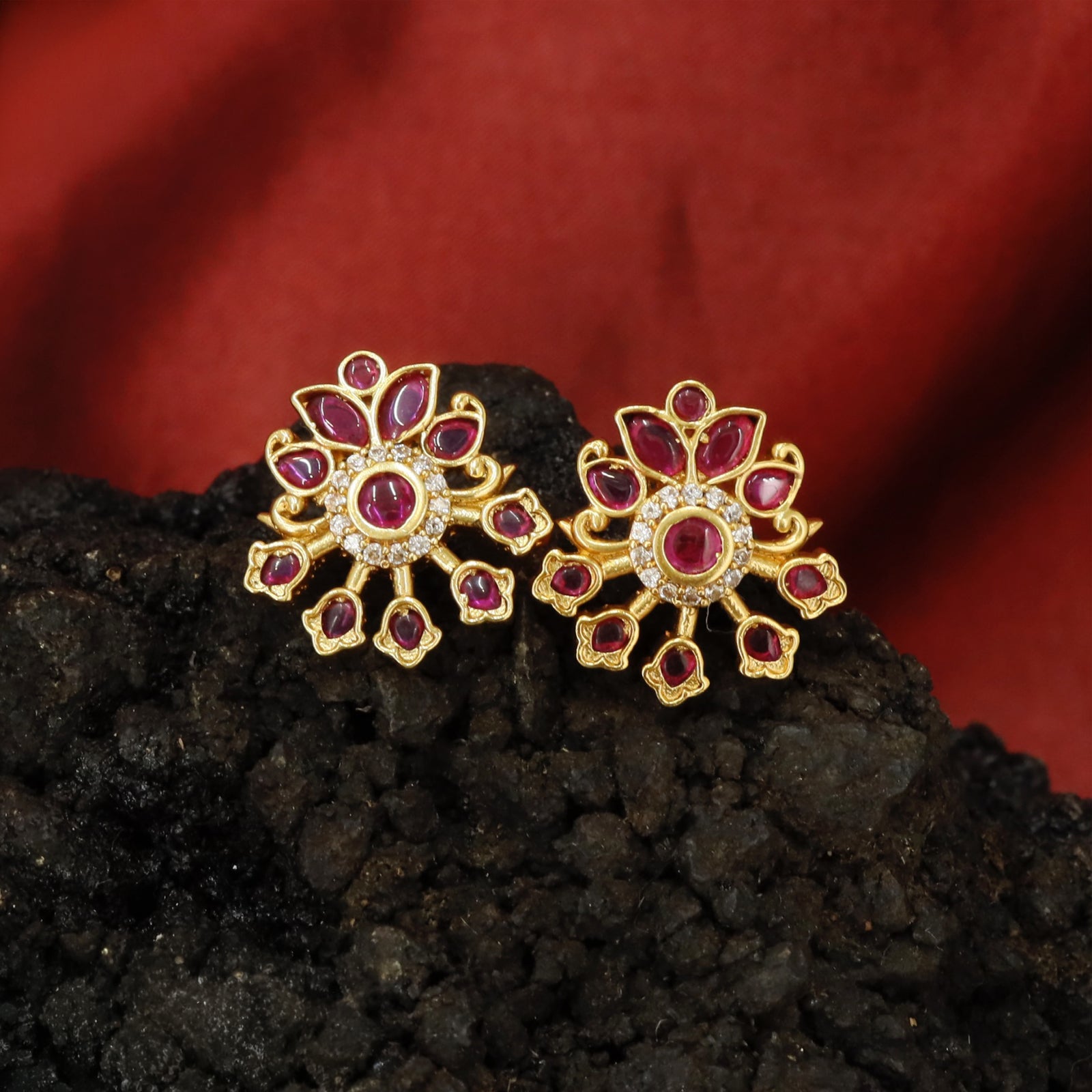 Radiant Floral Burst Stud Earrings with Petal Cluster Surround Detailing