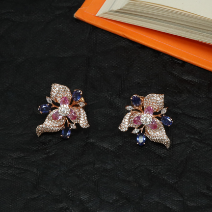 Delicate Botanical Stud with Flowing Leaf Motifs and Floral Centre Structure