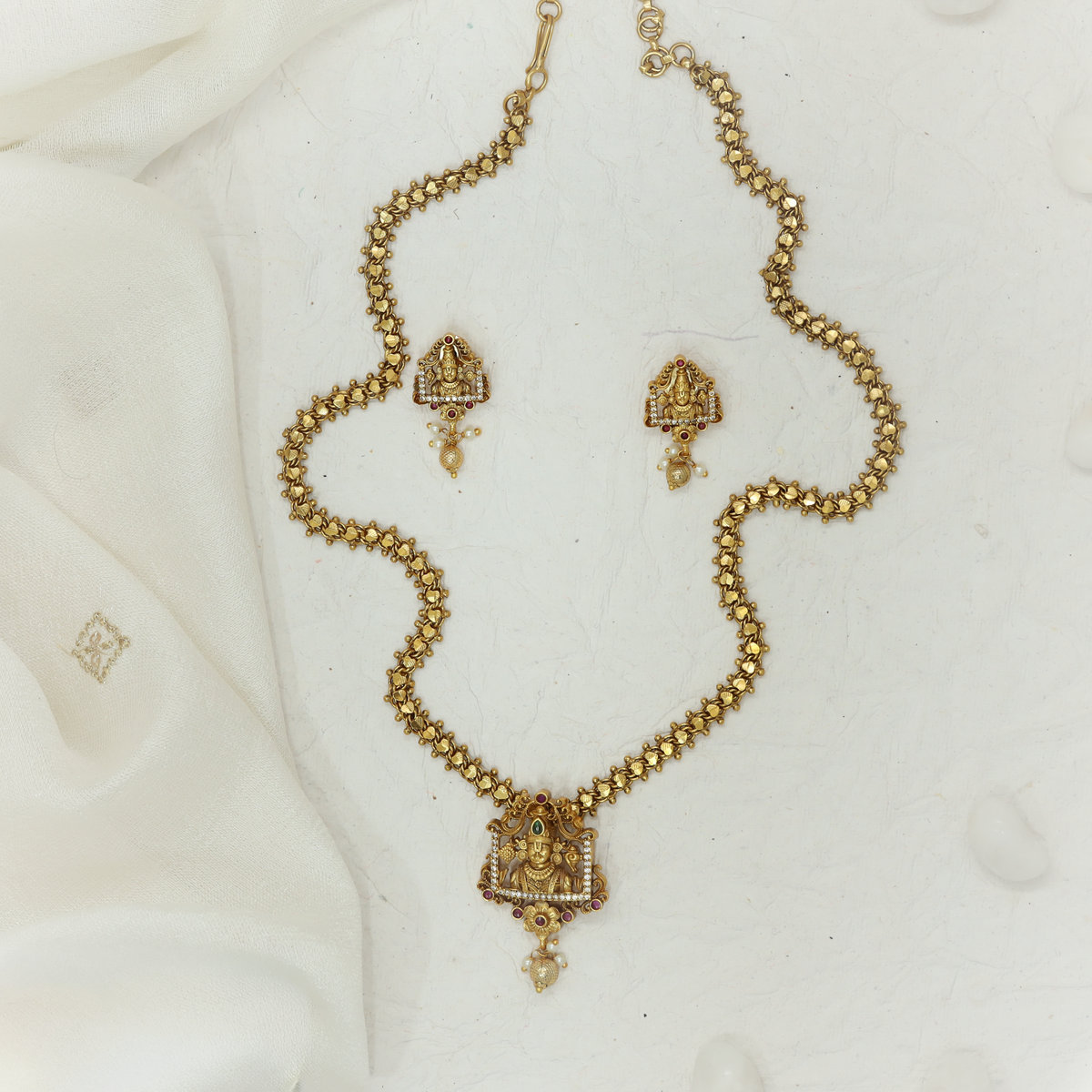 Heritage Antique Chain with Balaji Pendant Design