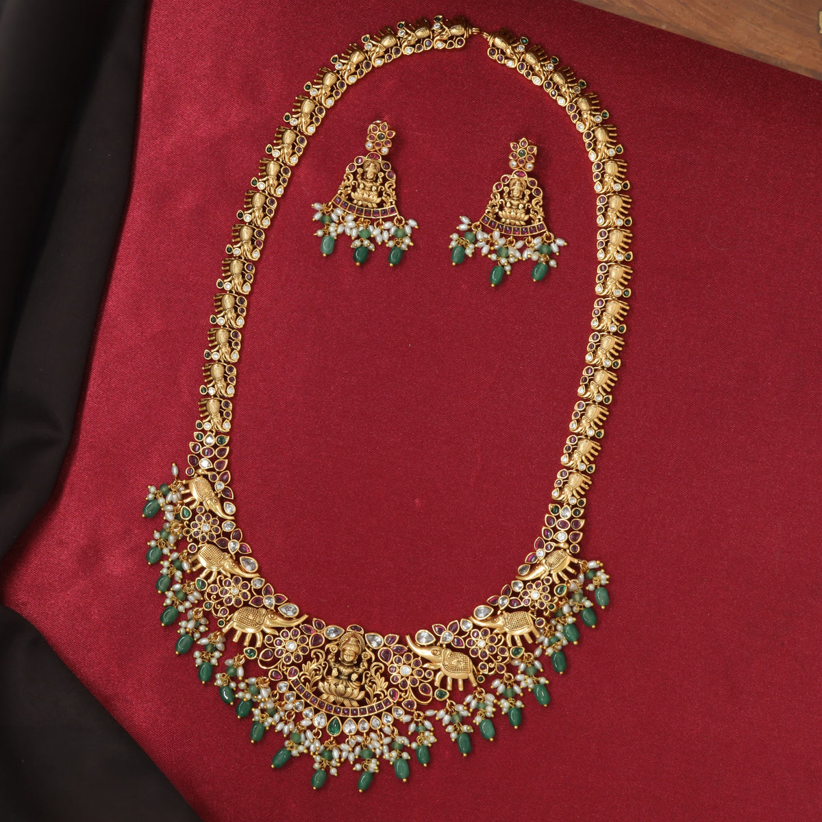 Peacock Accents Antique Long Haara With Lakshmi Centrepiece
