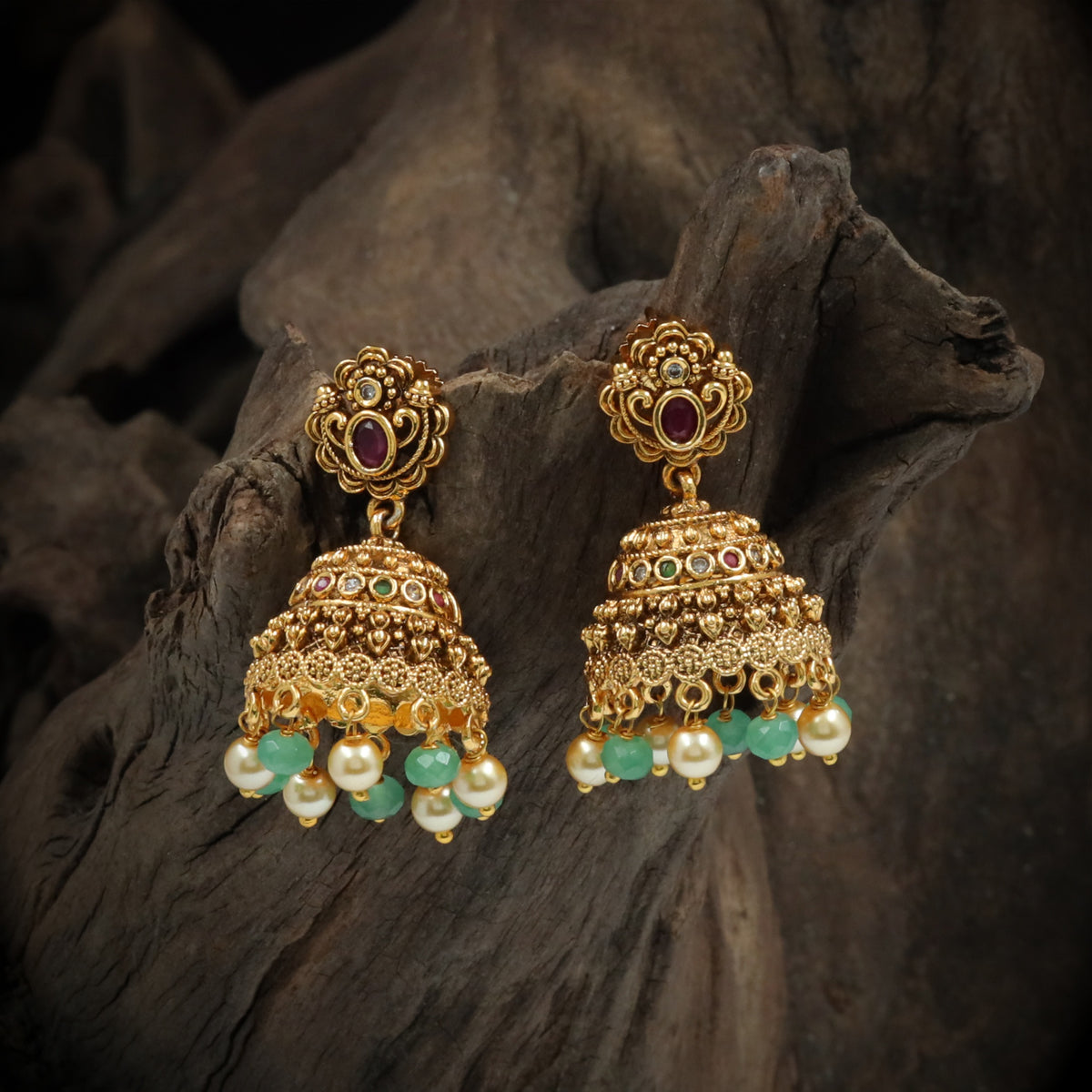 Antique Circular Setting Pearl Drop Jumka Earrings