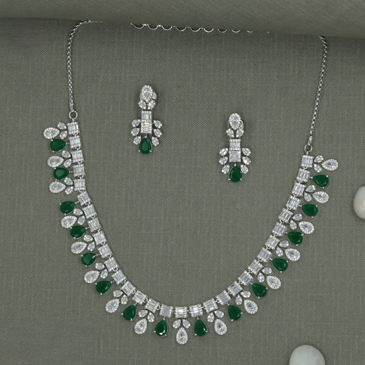 Rhodium Rectangular Link Necklace Set with Teardrops