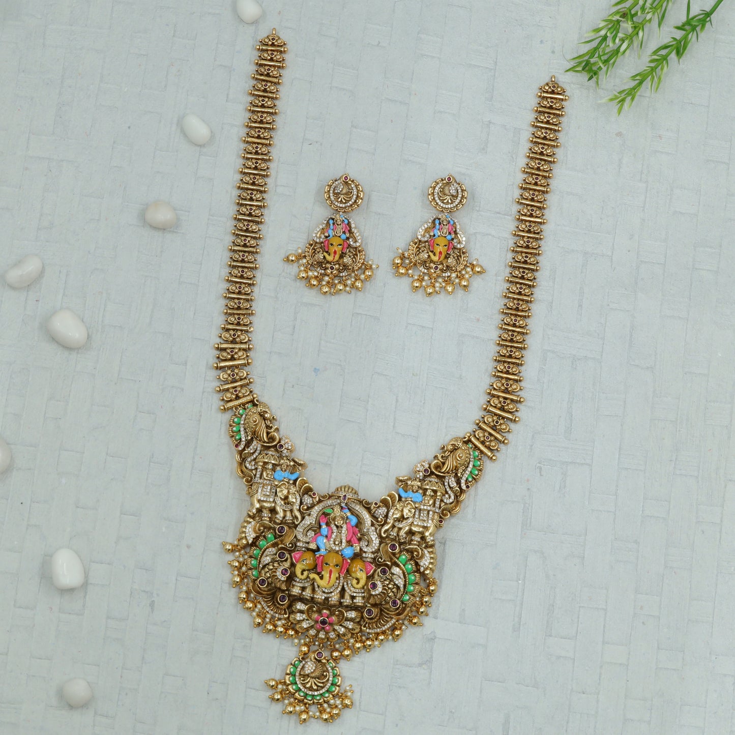 Krishna haara with detailed central design and sculpted traditional figures