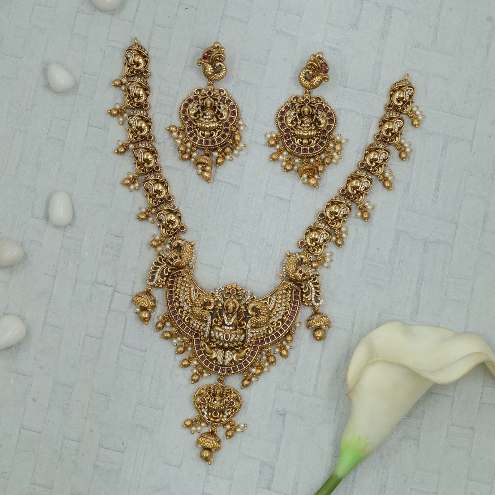 Antique-Finish Gold Necklace Set with Sculpted Goddess Motif