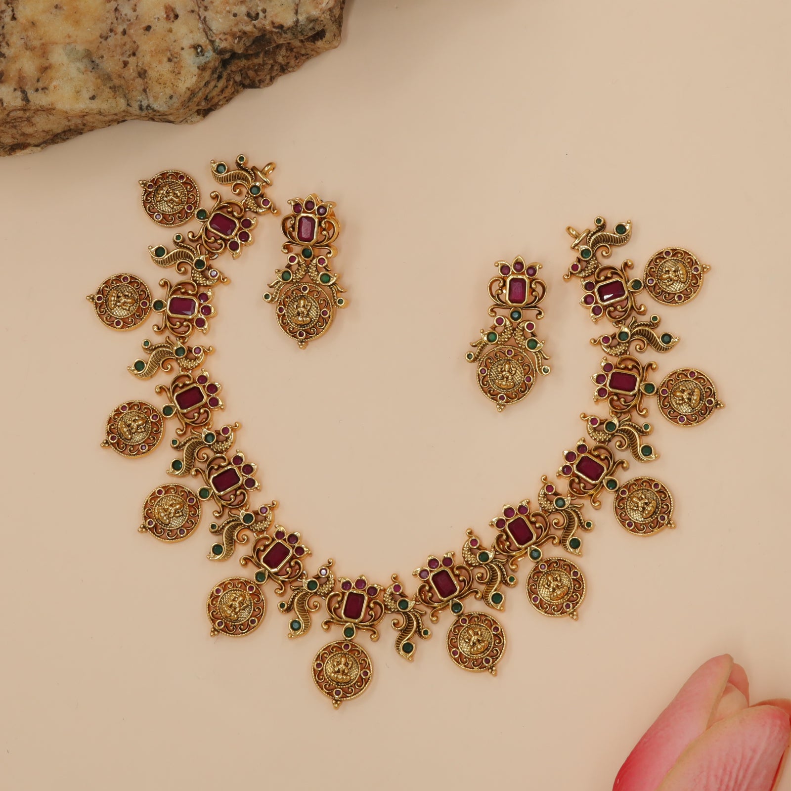 Rani Ratnam Temple Necklace Set