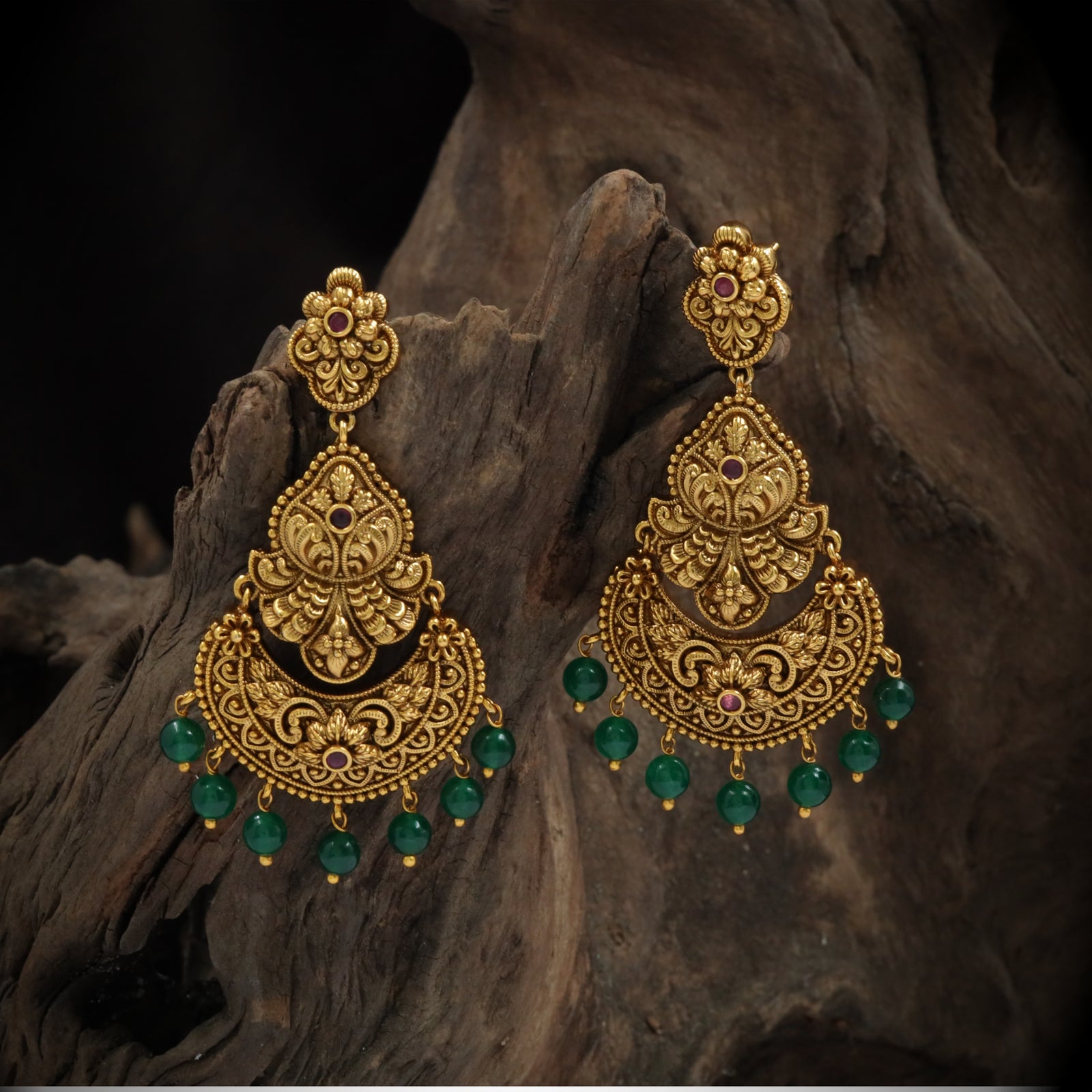 Antique Vanika Grace Chandbali Hanging