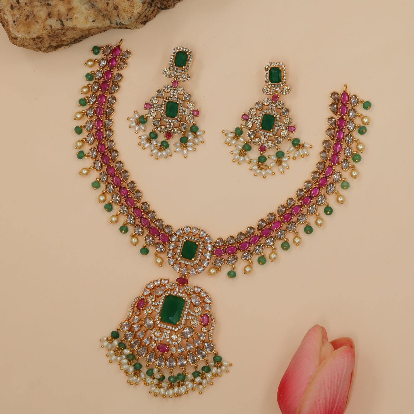 Antique Regal Stone-Link Necklace Set