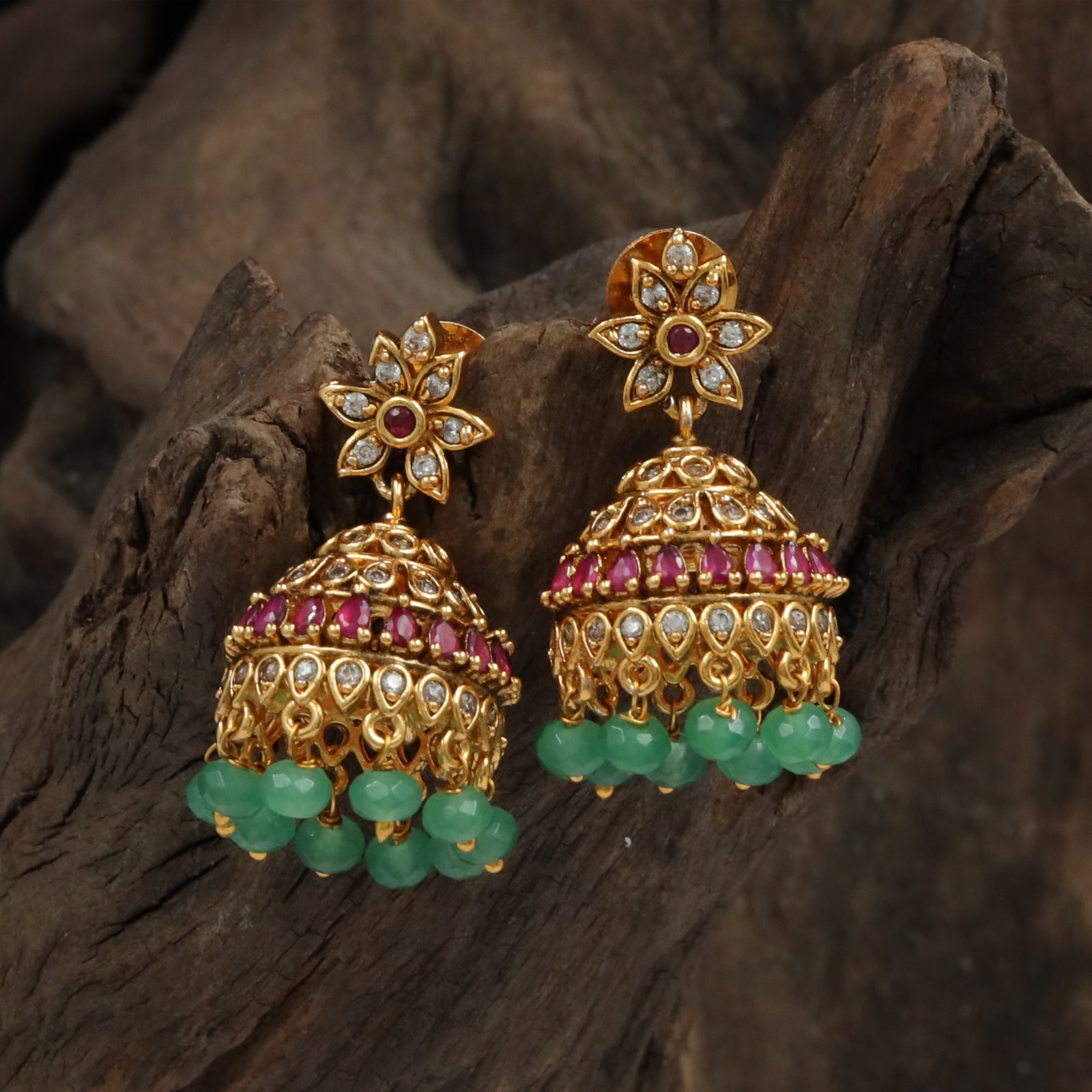 Antique Classic Flower Jumka