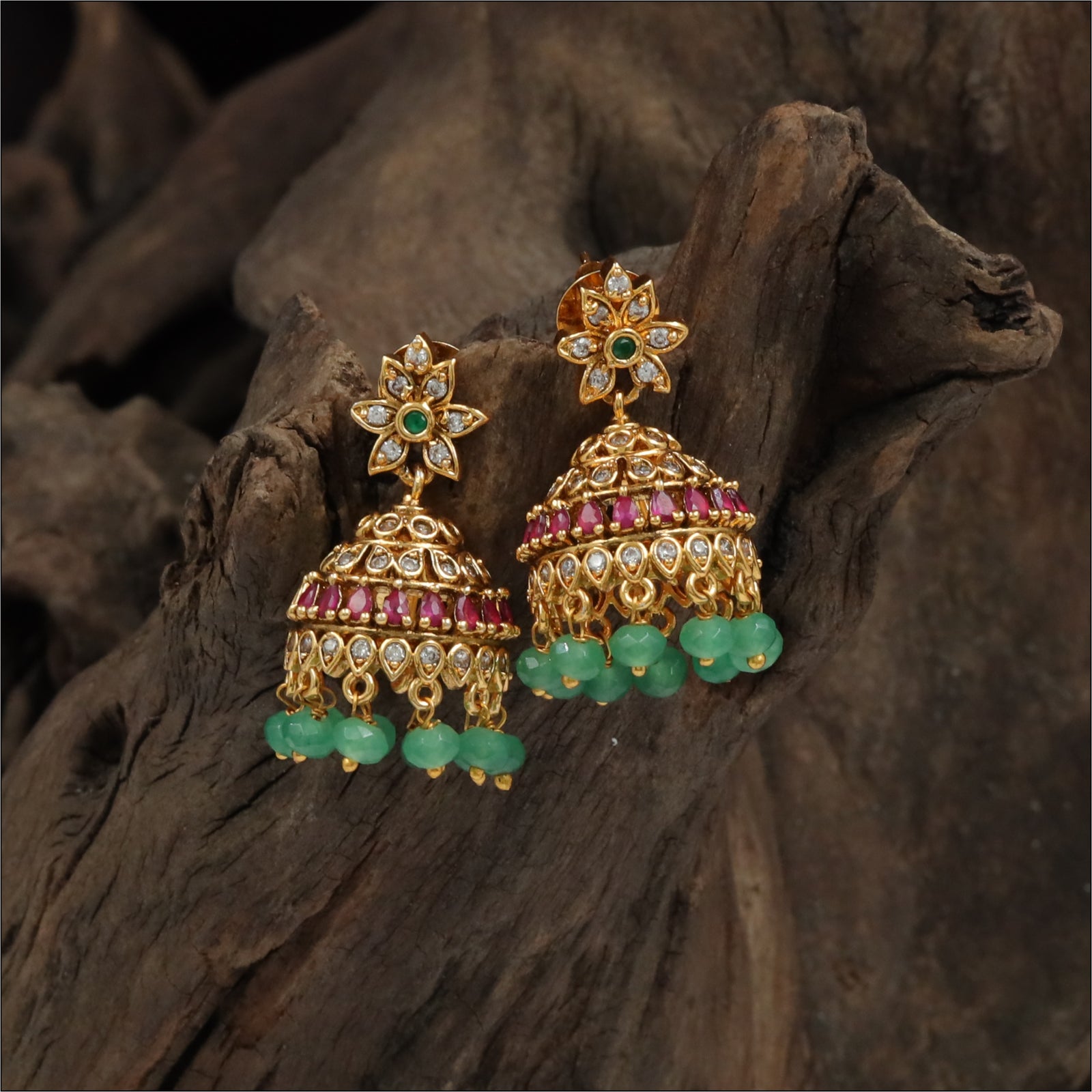 Antique Classic Flower Jumka