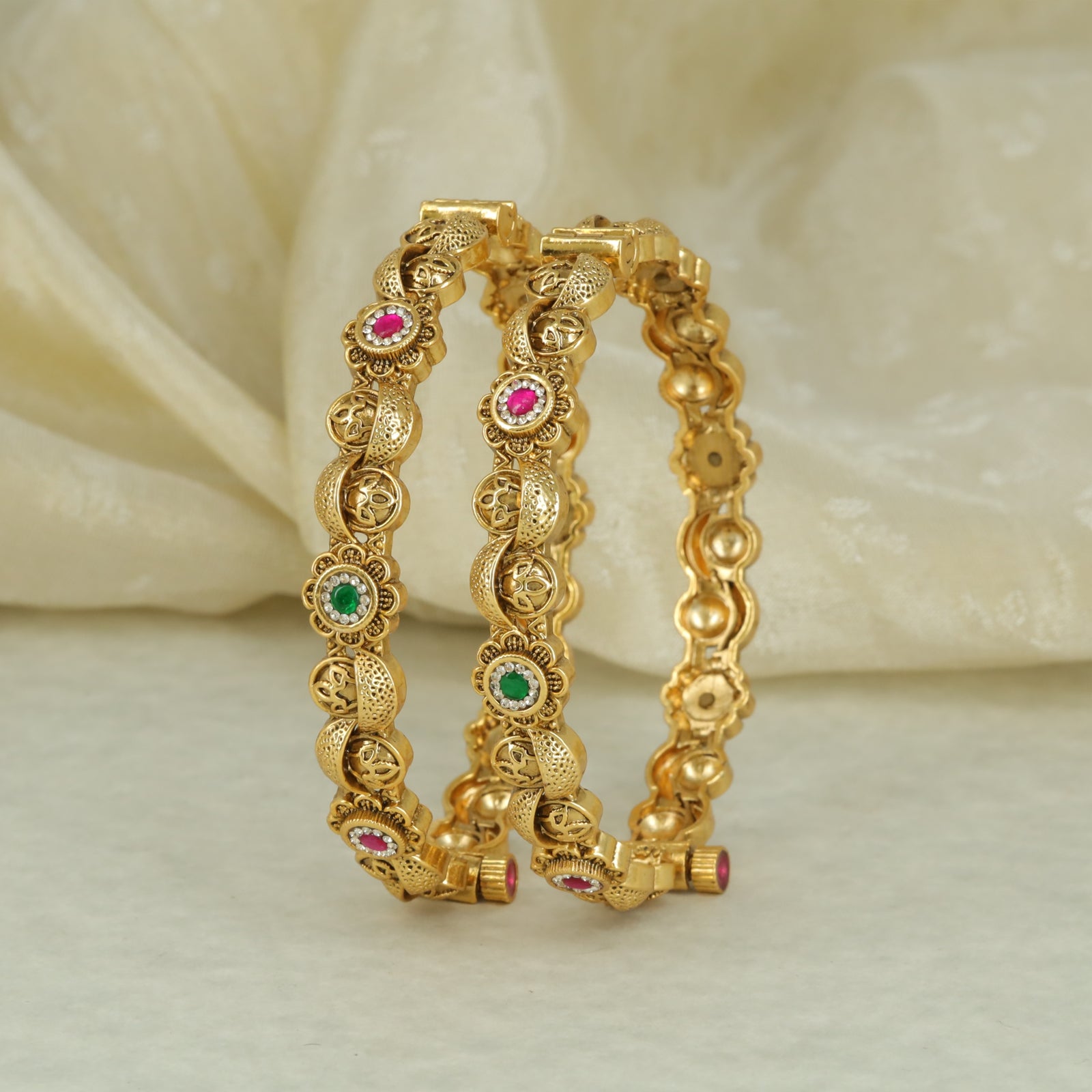 Antique Intricate Floral Link Heritage Bangle Set