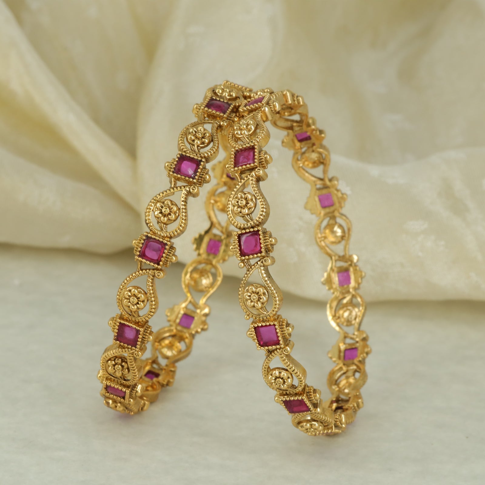Heirloom Bloom Antique Gold Bangle Set