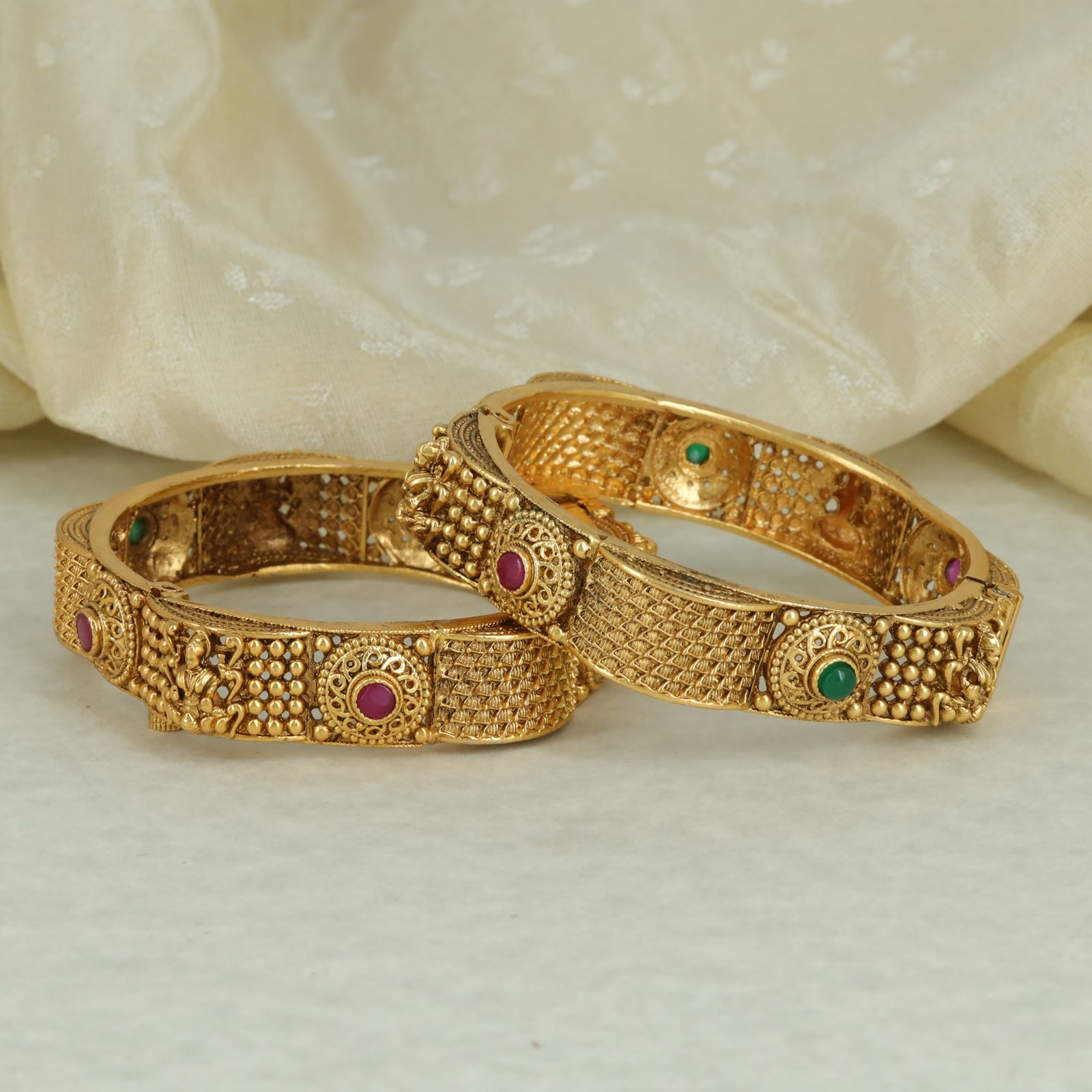 Antique Textured Temple Bangle Set