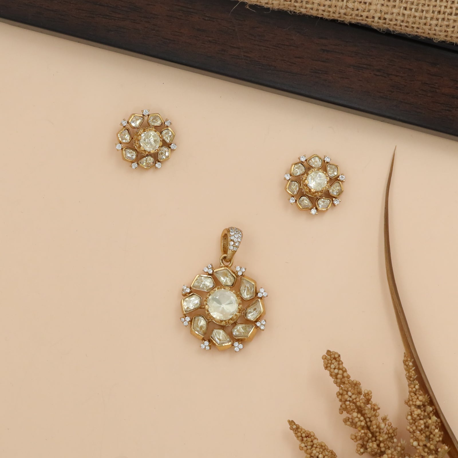 Petal Frame Medallion Pendant Set
