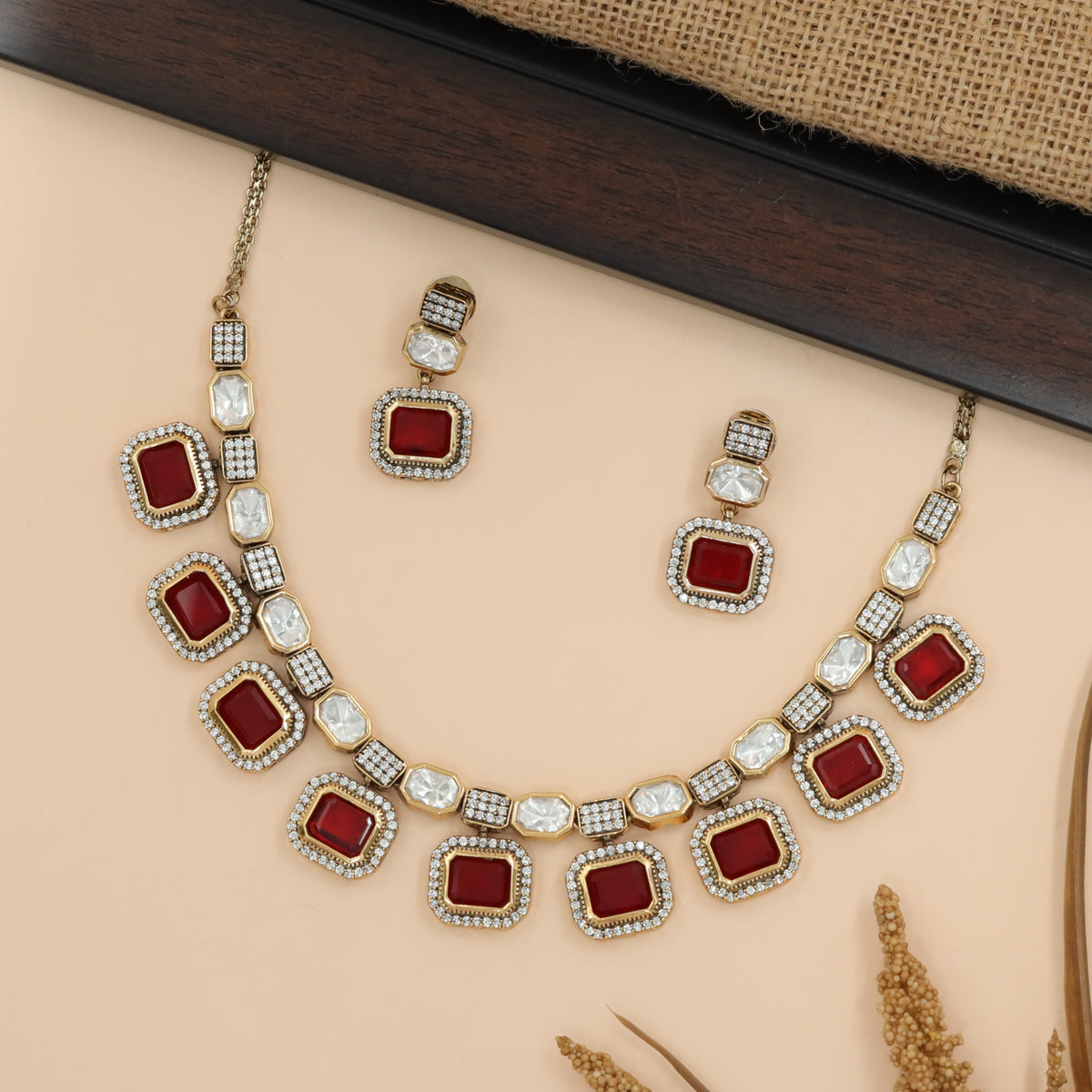 Framed Square Link Collar Necklace Set