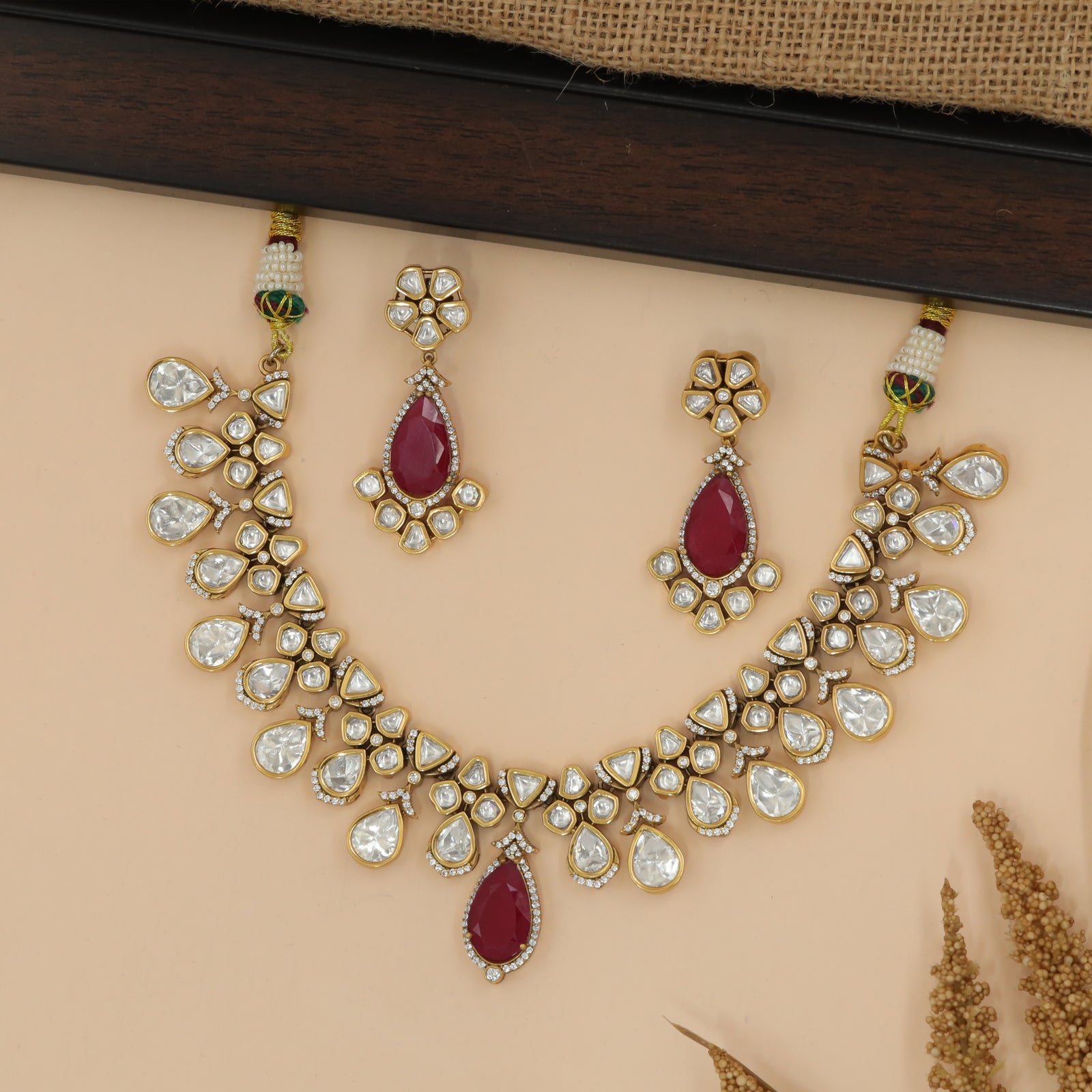 Decorative Teardrop Fringe Necklace