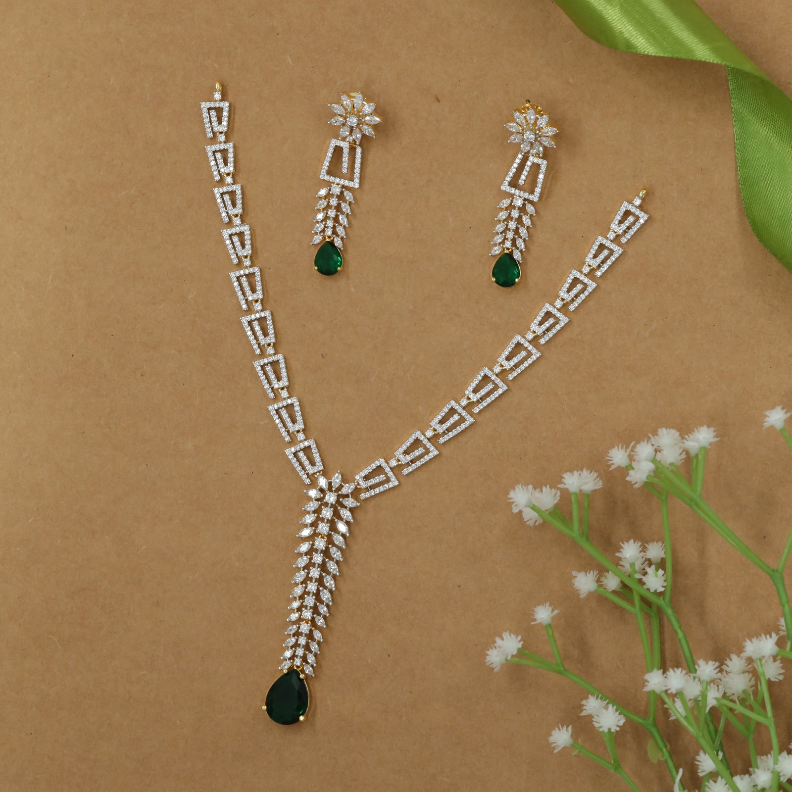 Architectural Y-Necklace with Geometric Link Chain and Angular Links
