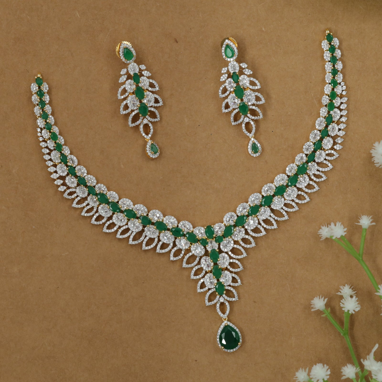 Contoured Necklace with Repeating Leaf Loops and Center Fall