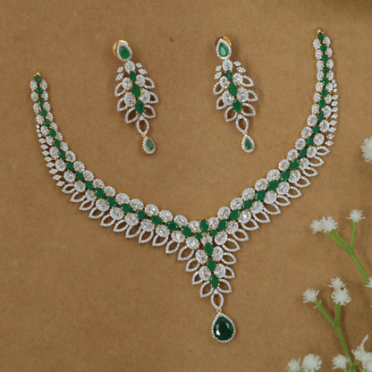 Contoured Necklace with Repeating Leaf Loops and Center Fall