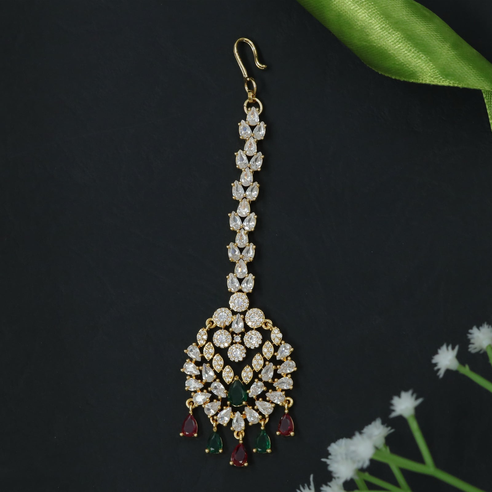 Vertical Petal Chain Tikka with Clustered Drop Base
