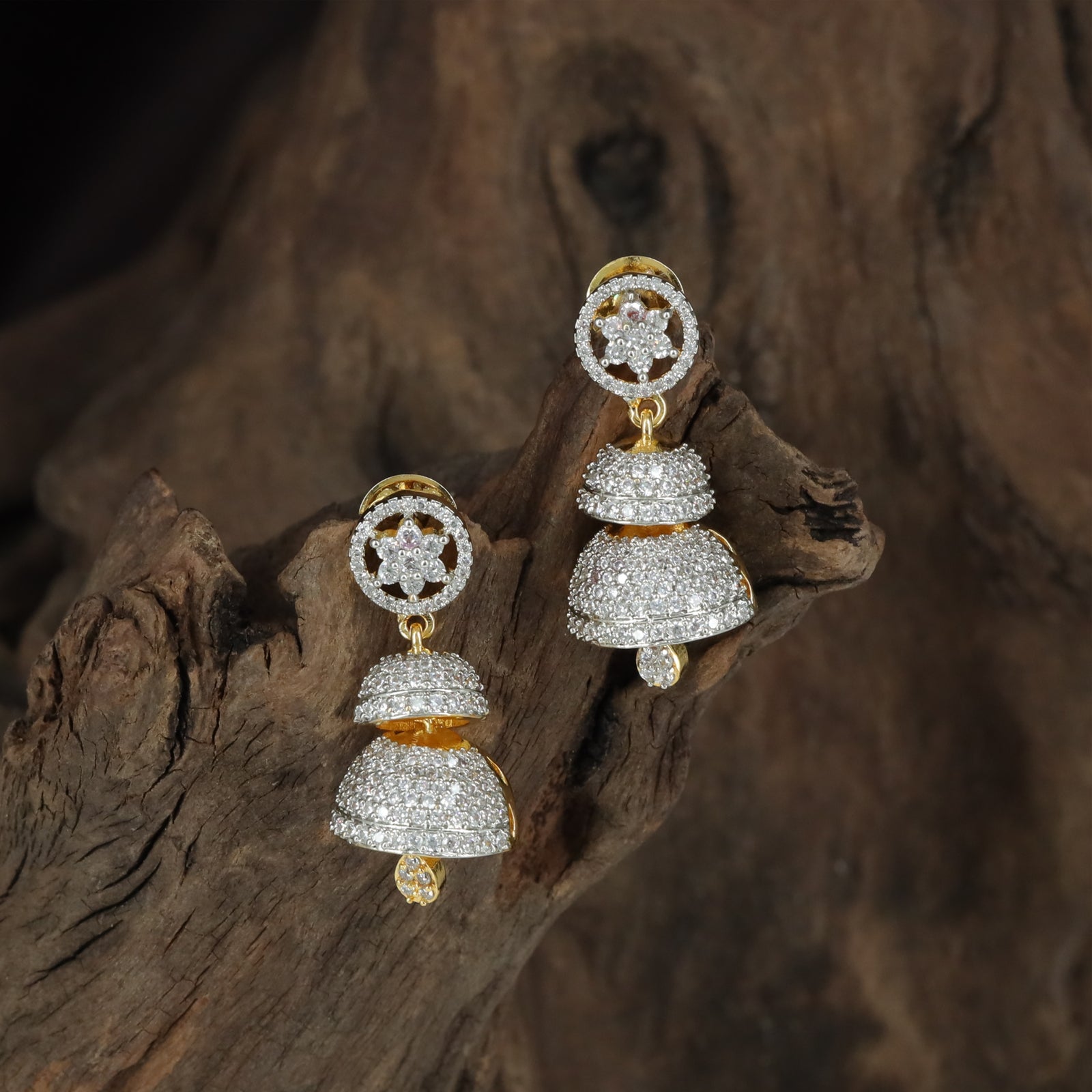 Double Dome Jumka with Circular Crest Top