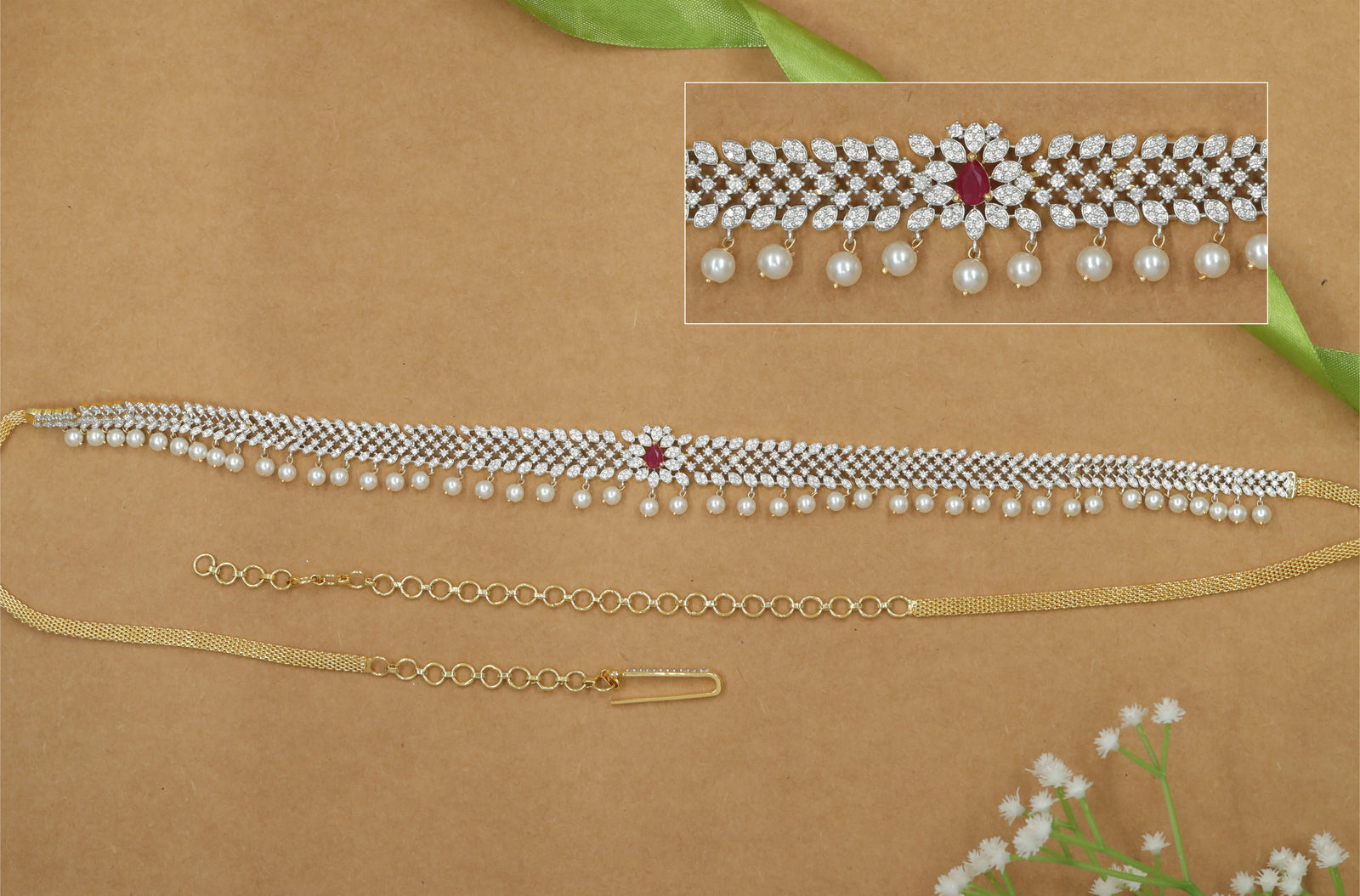 Leaf Link Waist Belt with Central Star Accent