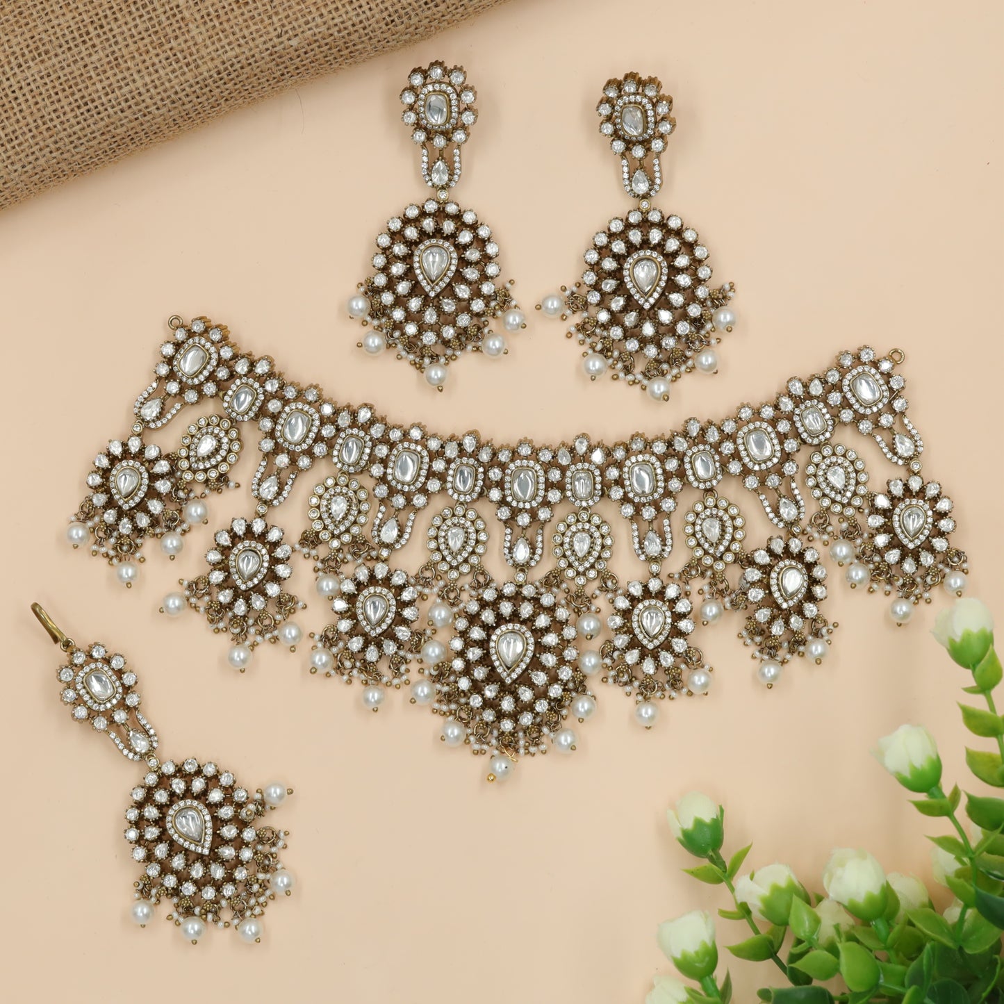 Teardrop Stone Victorian Necklace with Clustered Round Units