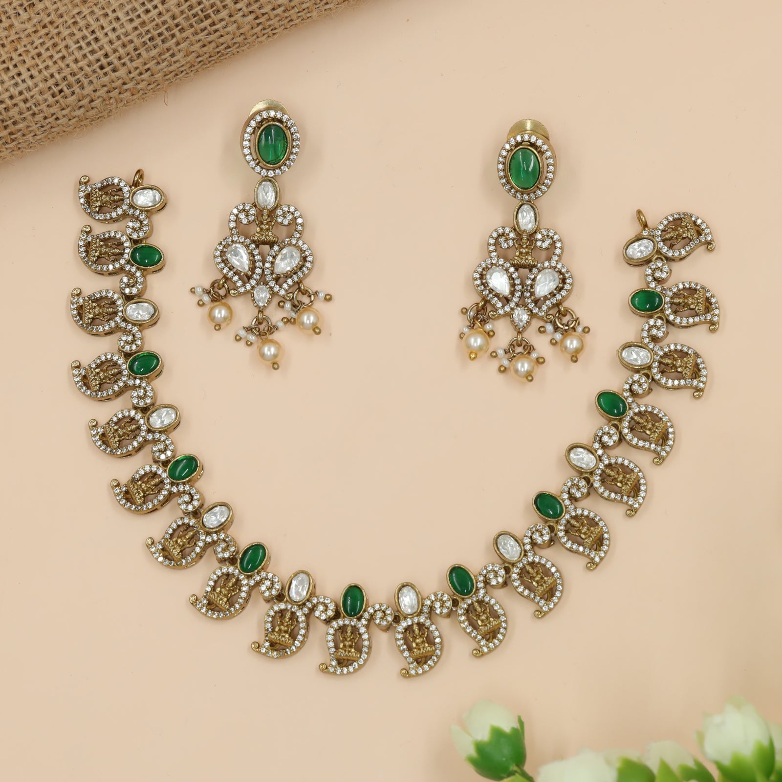 Stone-Rich Paisley Victorian Necklace Design