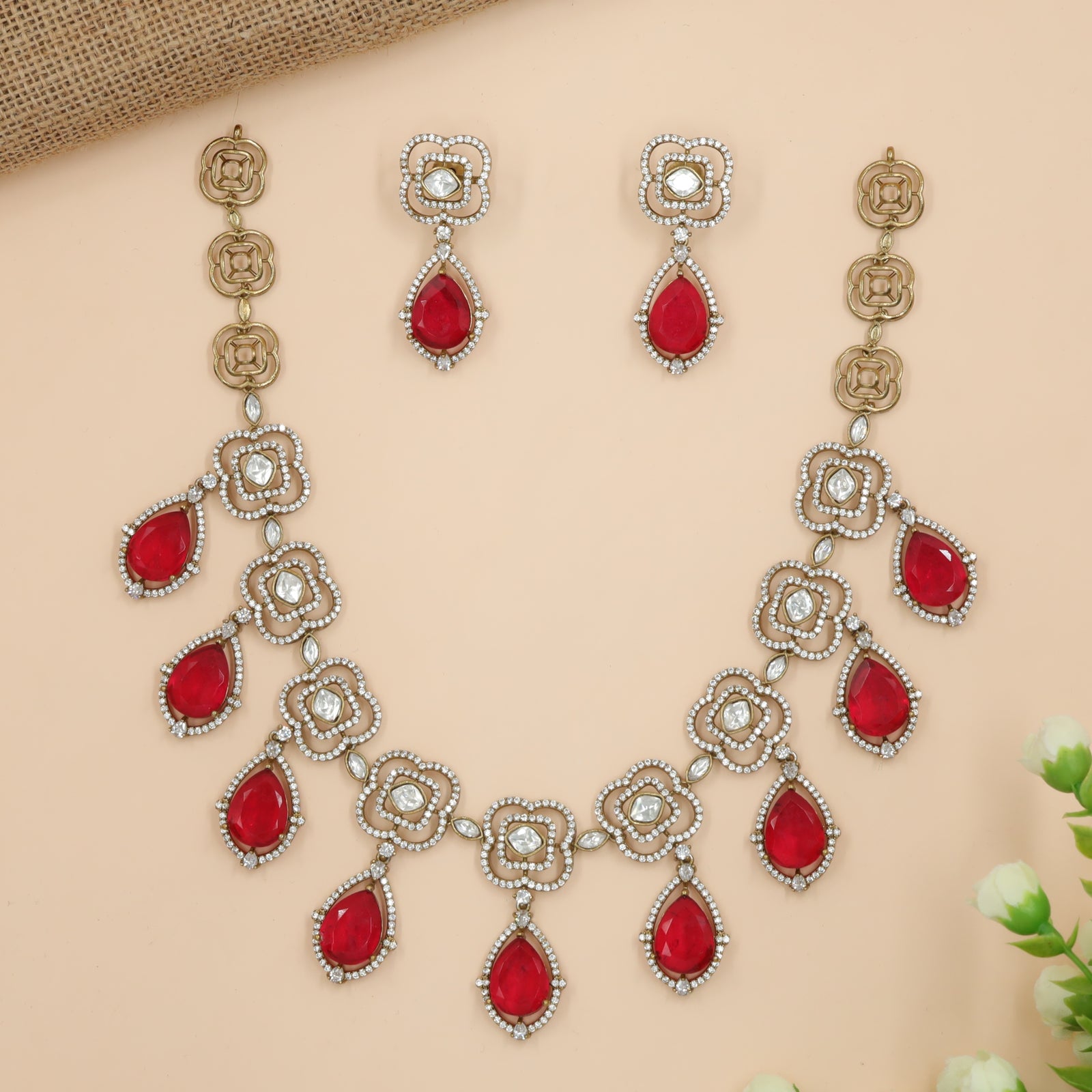 Teardrop Stone Victorian Necklace with Interlinked Floral Frames