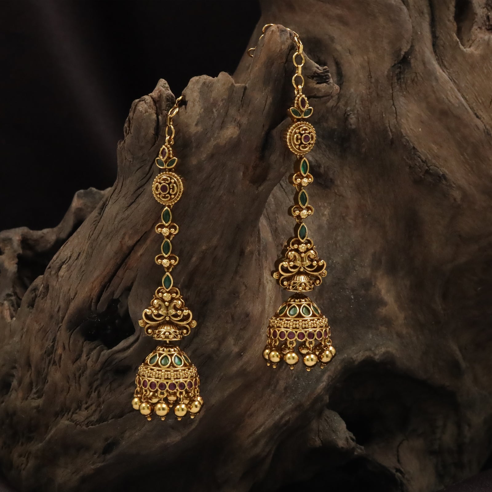 Vertical Link Jumka Mati with Multi-Level Drop Finish