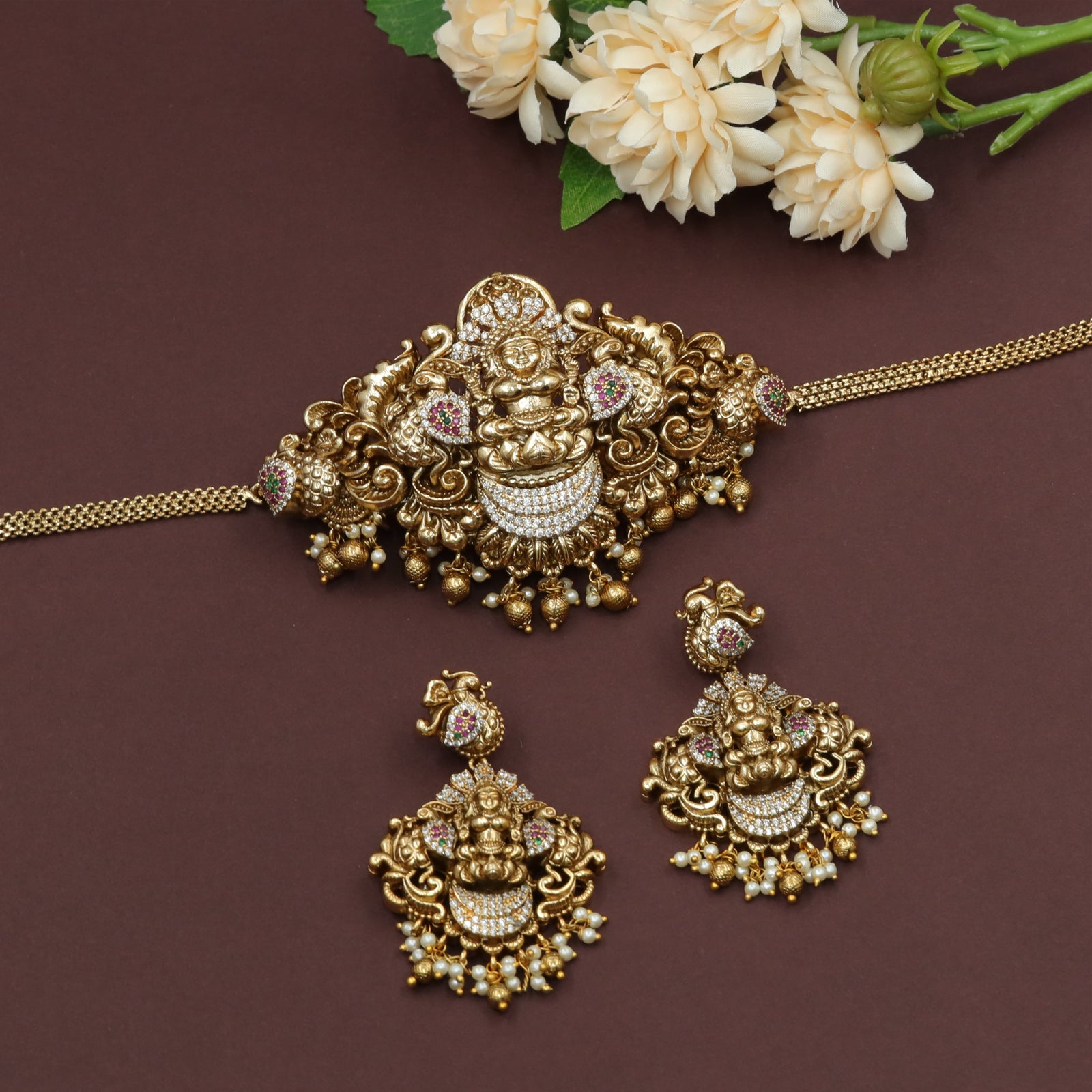 Central Lakshmi Choker Set Flanked by Twin Peacocks and Floral Scrolls