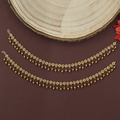Circular Floral Link Architecture with Attached Bell Hangings Payal