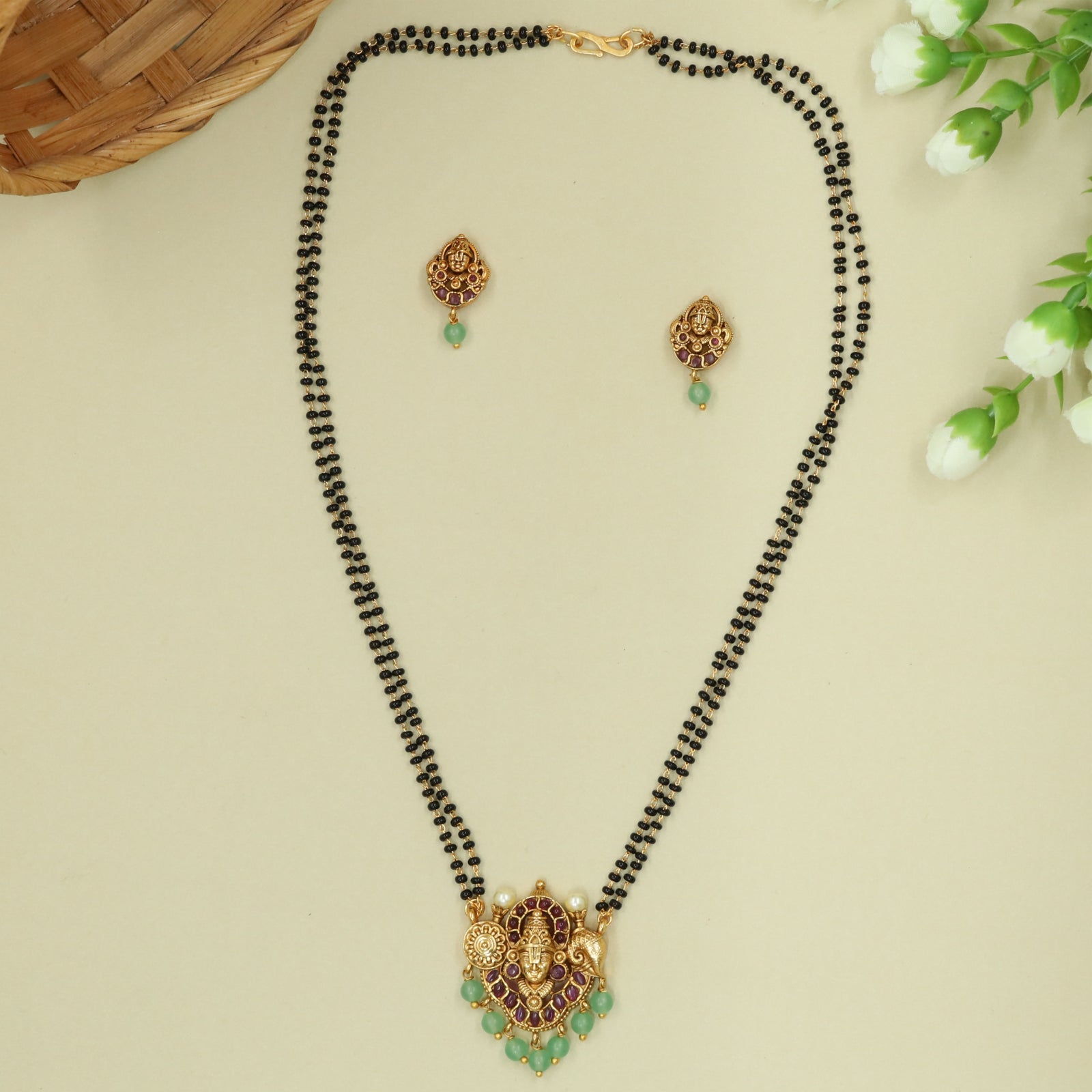 Devotional Balaji Mangalsutra with Detailed Centre Form and Sculpted Side Symbols