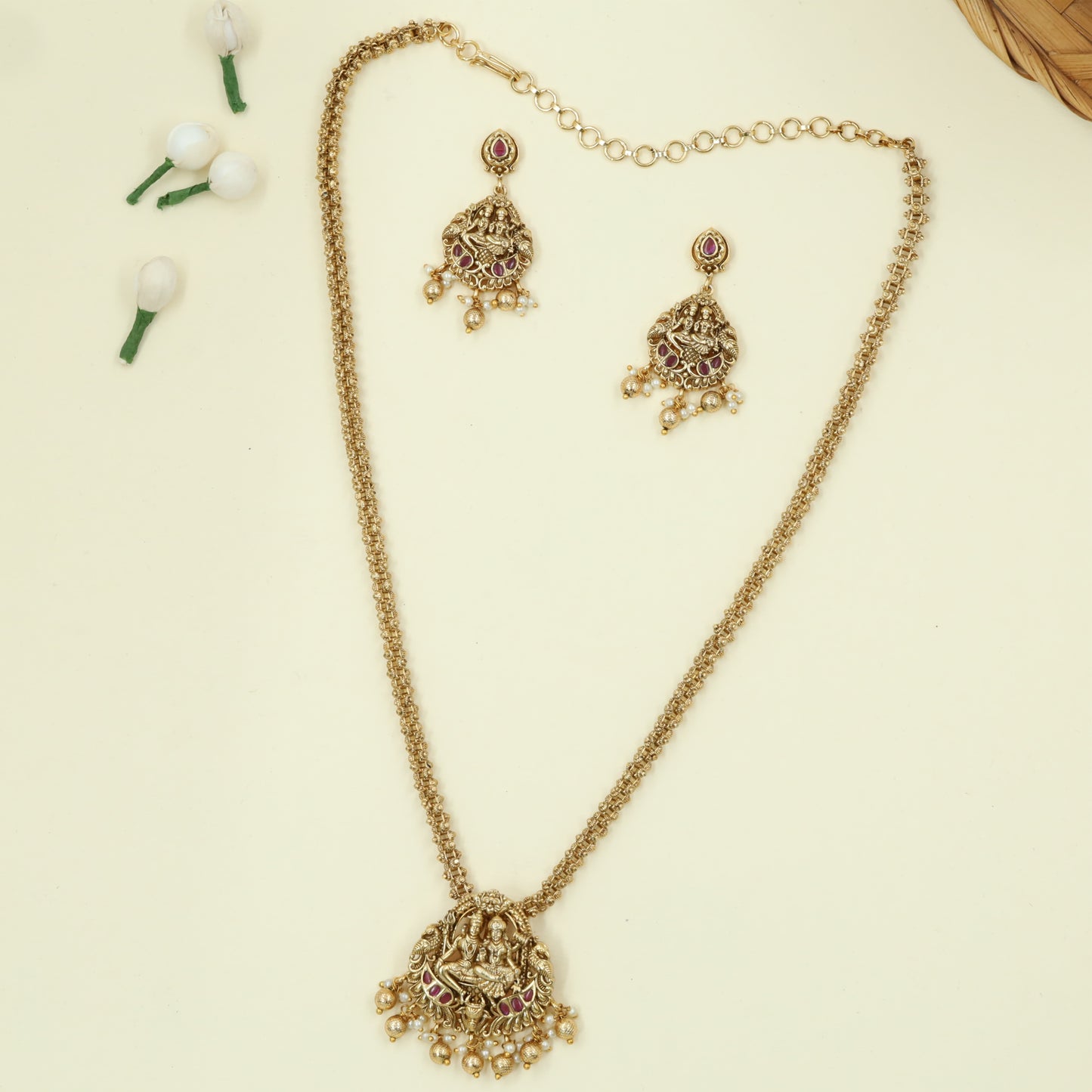 Shiva Parvati Relief Pendant Chain with Elephant Flanks and Nandi Base