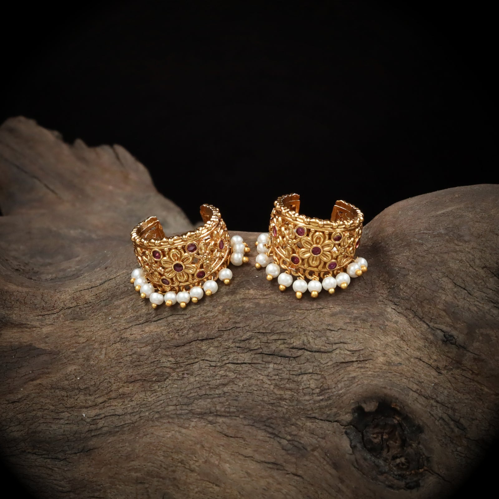 Embossed Petal Cluster Bugadi with Suspended Pearl Border