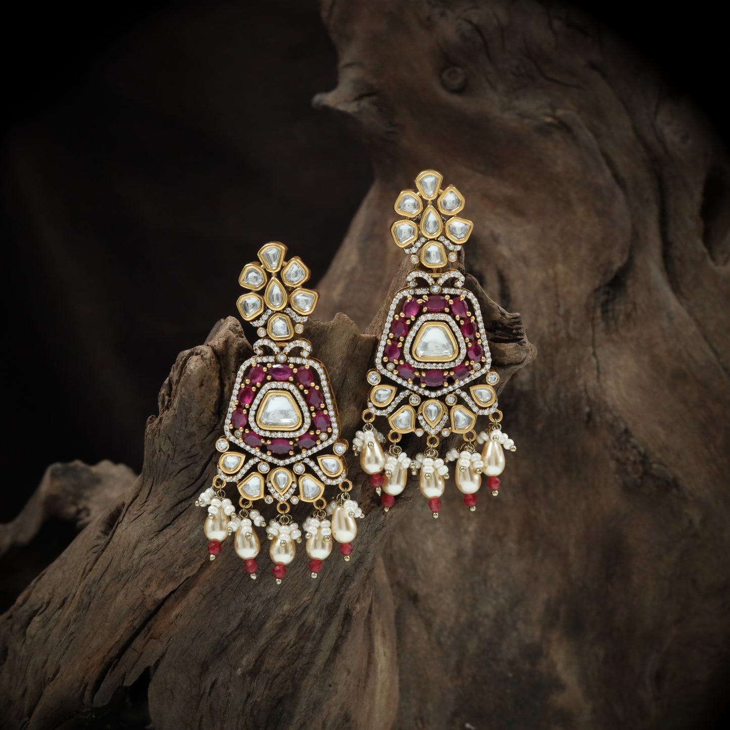 Geometric medallion kundan hanging with halo surround and tassel drops