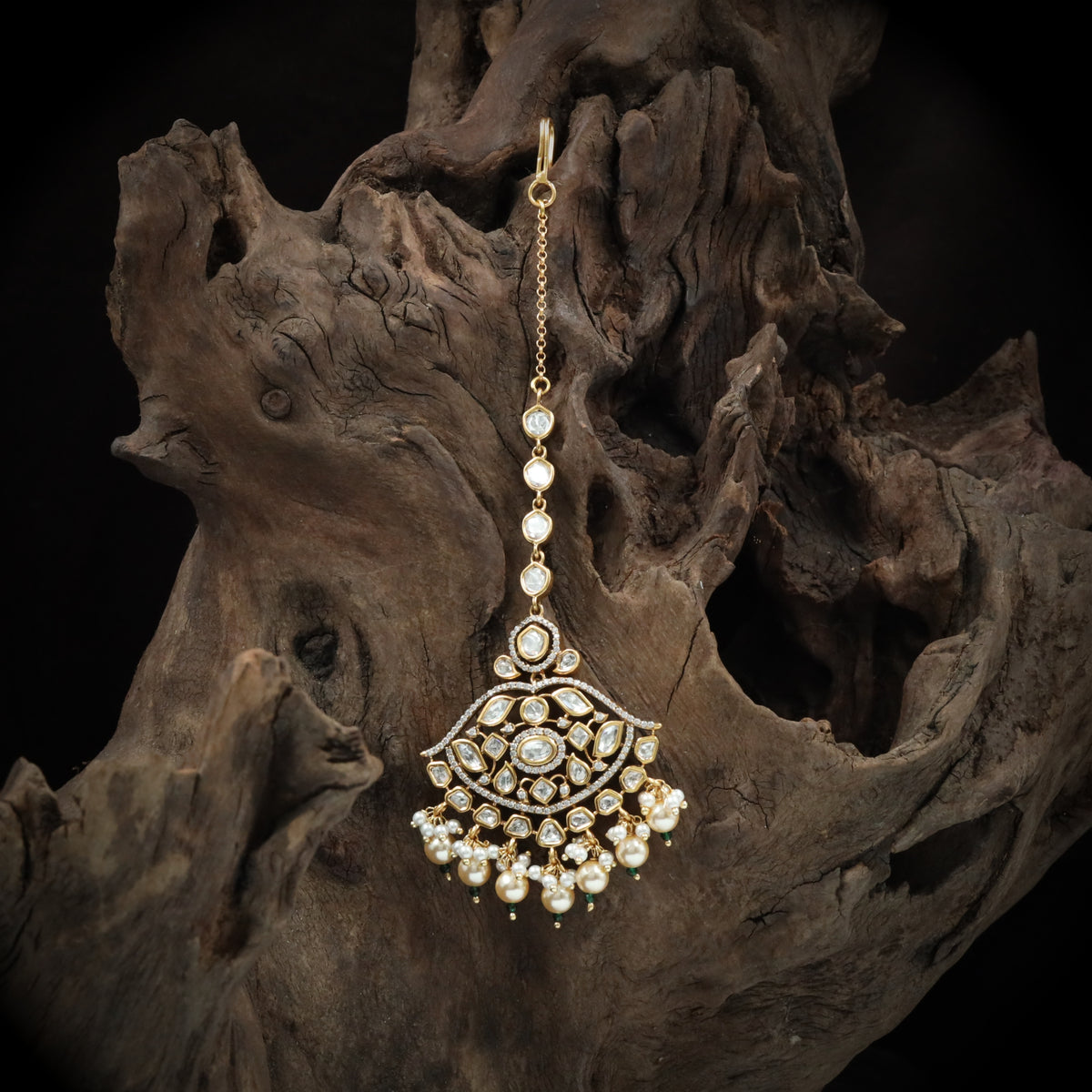 Grand Lattice Medallion Maang Tikka with Pearl Cluster Fringe